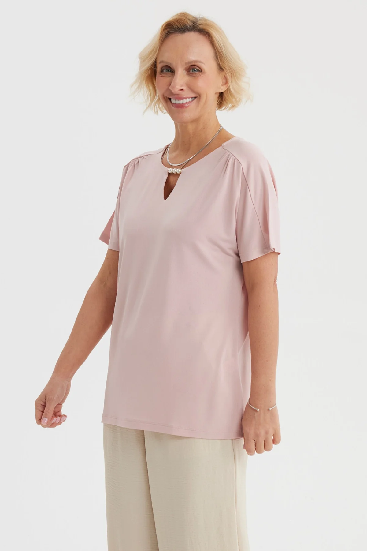 Polera Mujer Detalle Perlas Rosado - Image 2