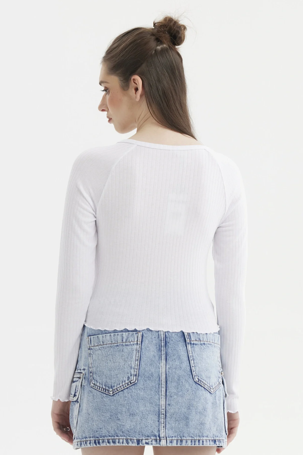 Polera Mujer Escote Abotonado Blanco - Image 3