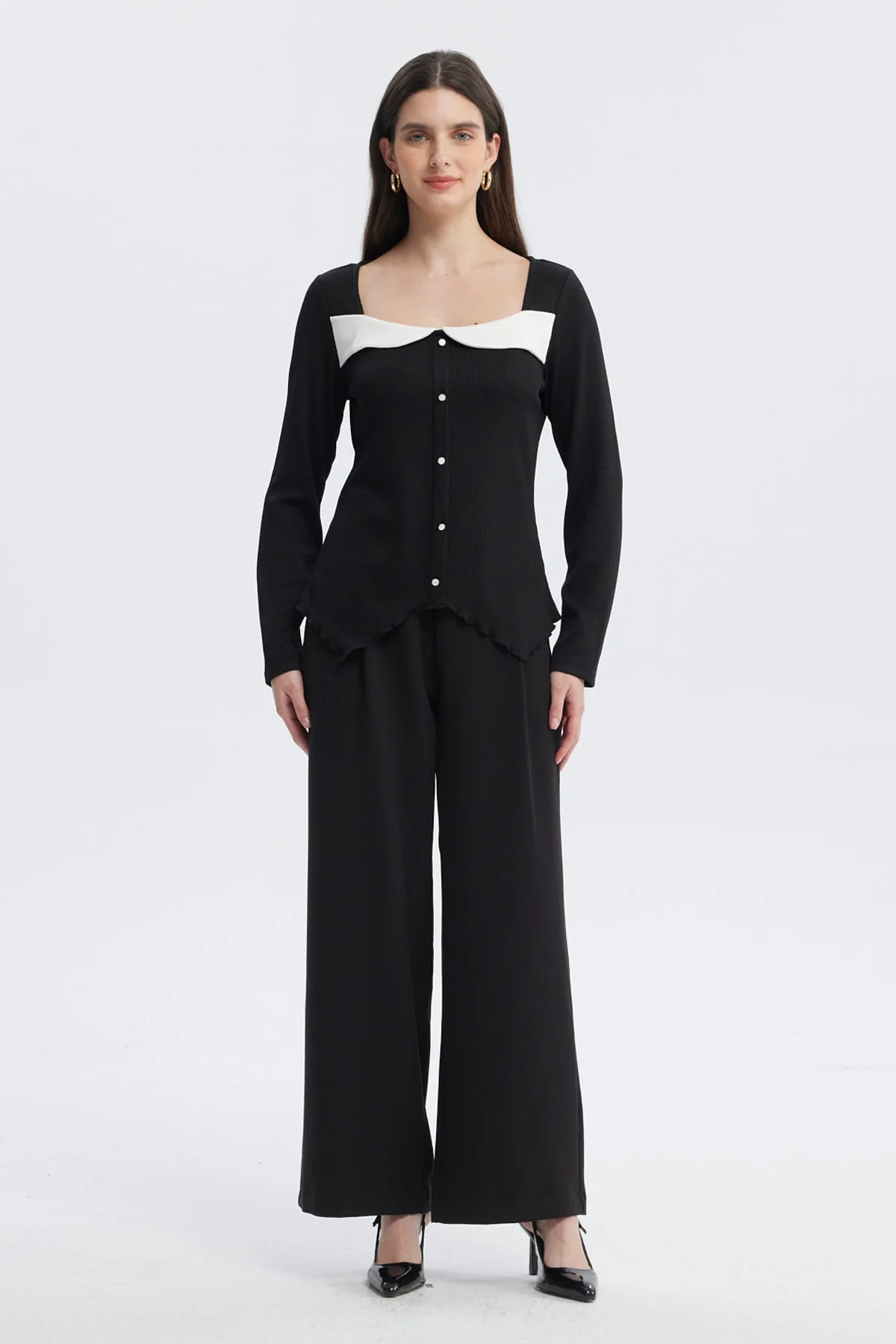 Polera Mujer Escote Cuadrado Aplicación Botones Negro - Image 4