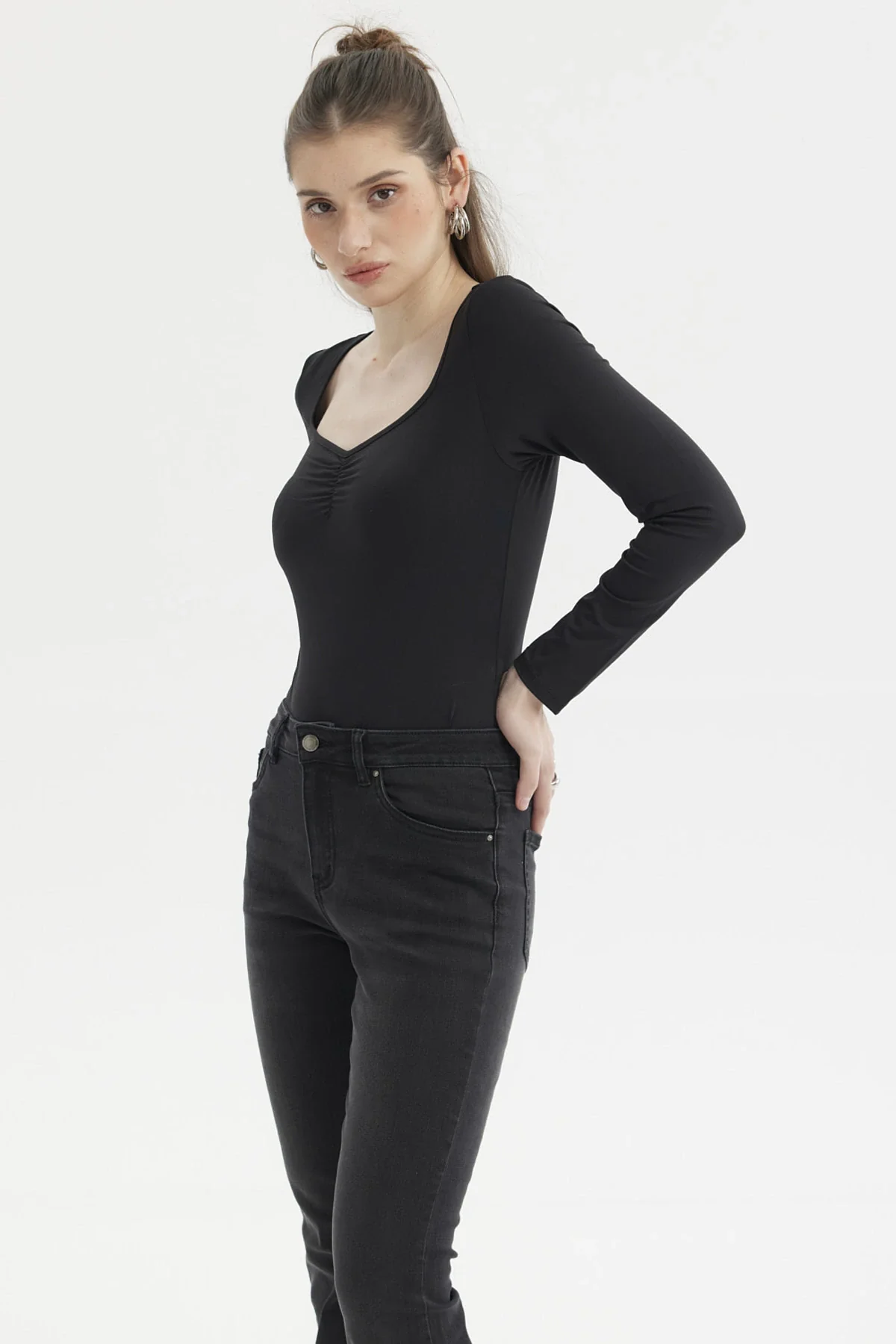 Polera Mujer Escote Recogido Negro - Image 2