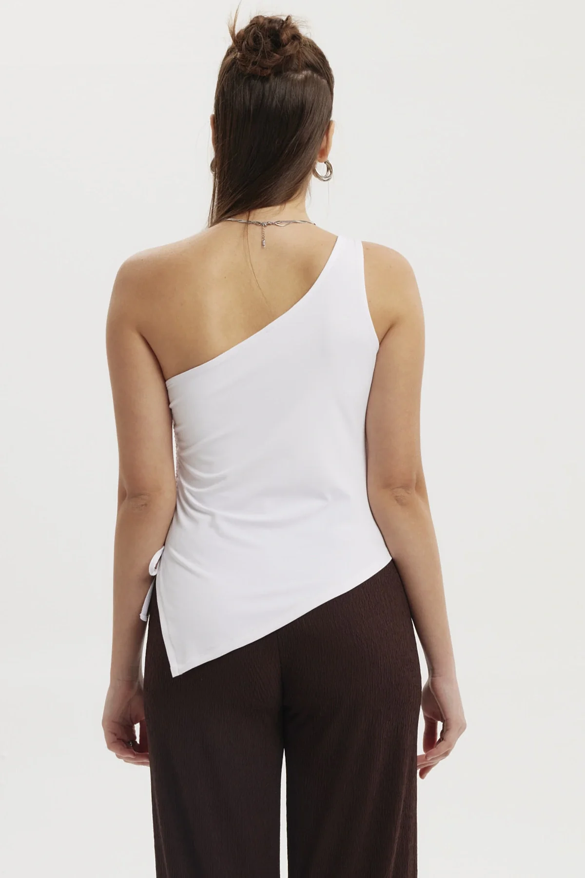 Polera Mujer Escote Y Basta Asimétrica Blanco - Image 3