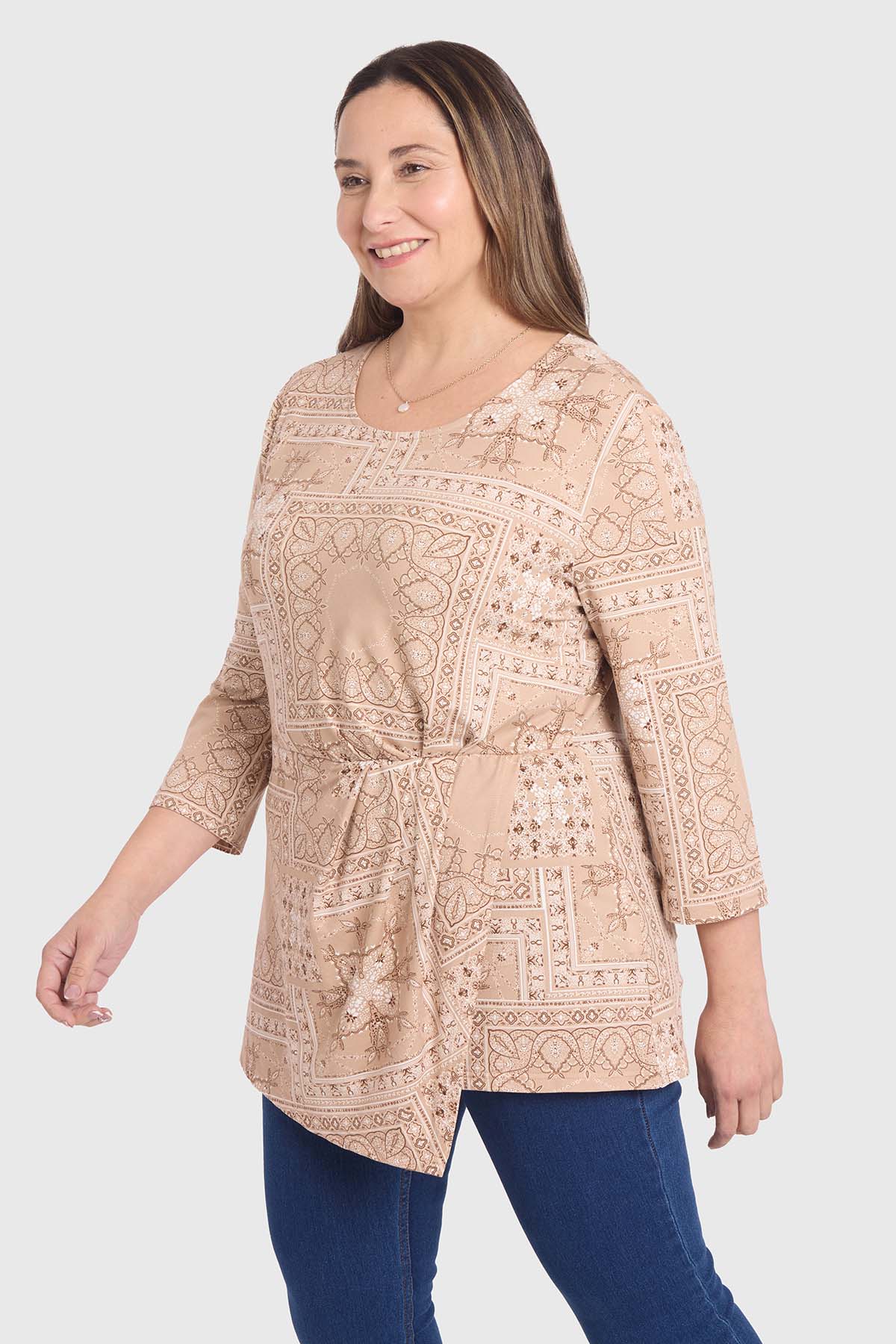 Polera Mujer Estampada Beige - Image 2