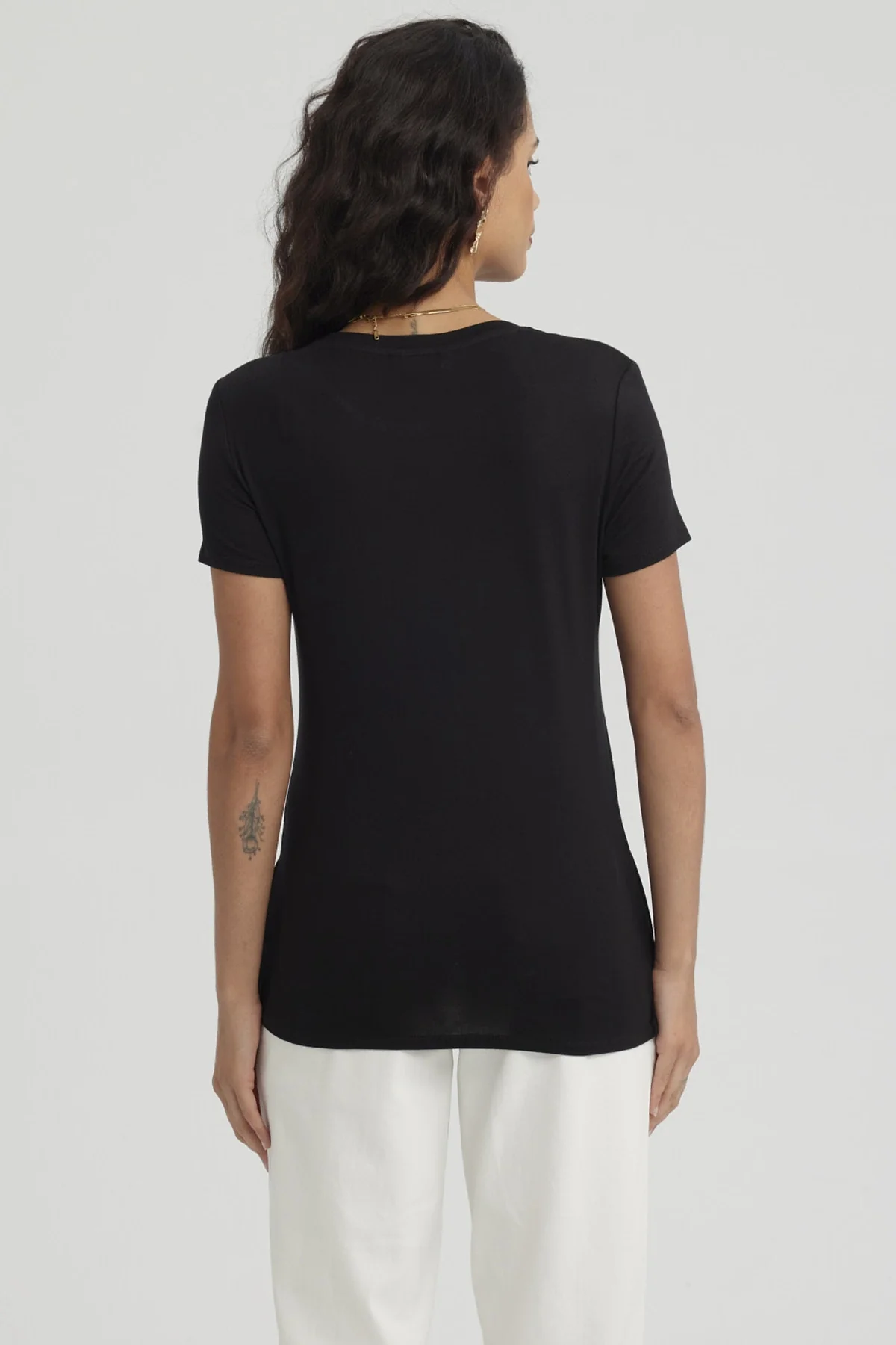 Polera Mujer Estampado Negro - Image 3