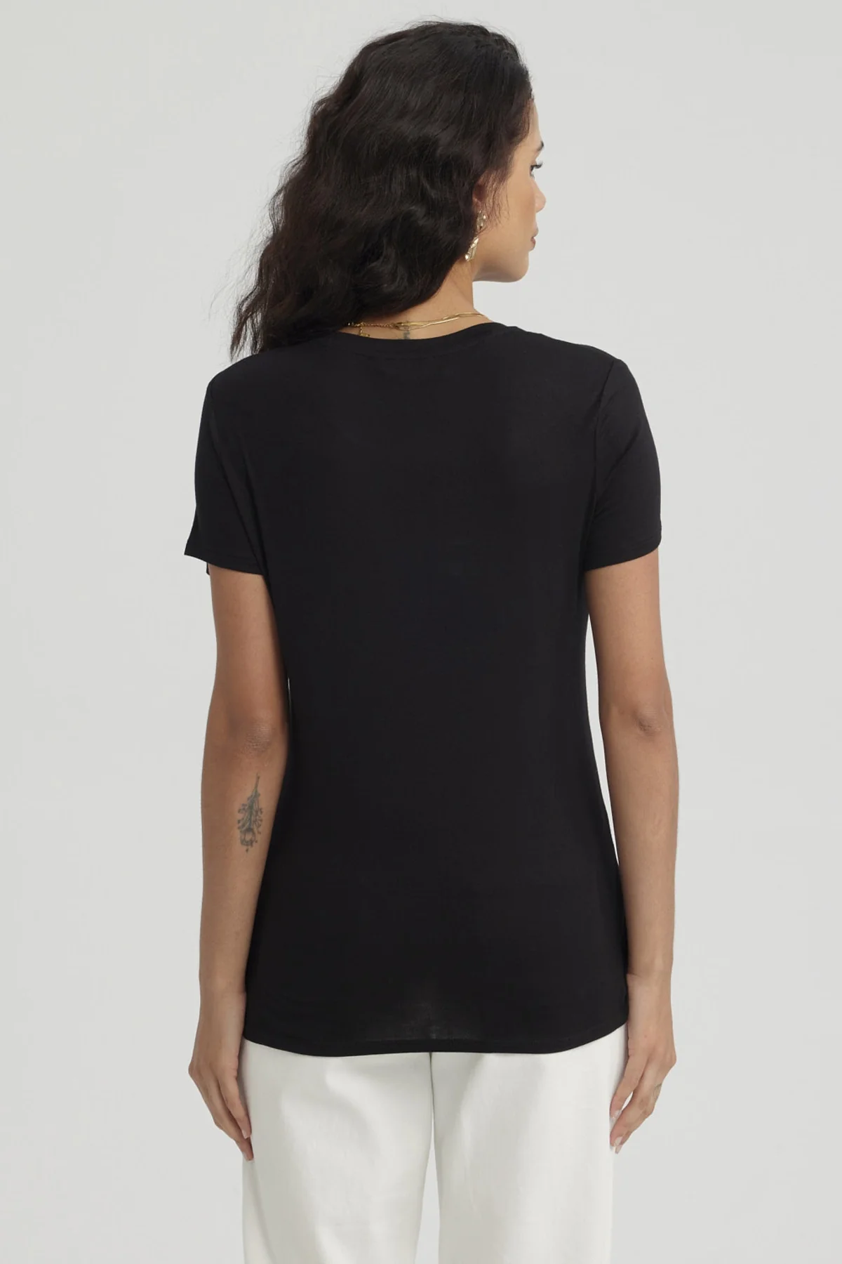 Polera Mujer Estampado Negro - Image 3
