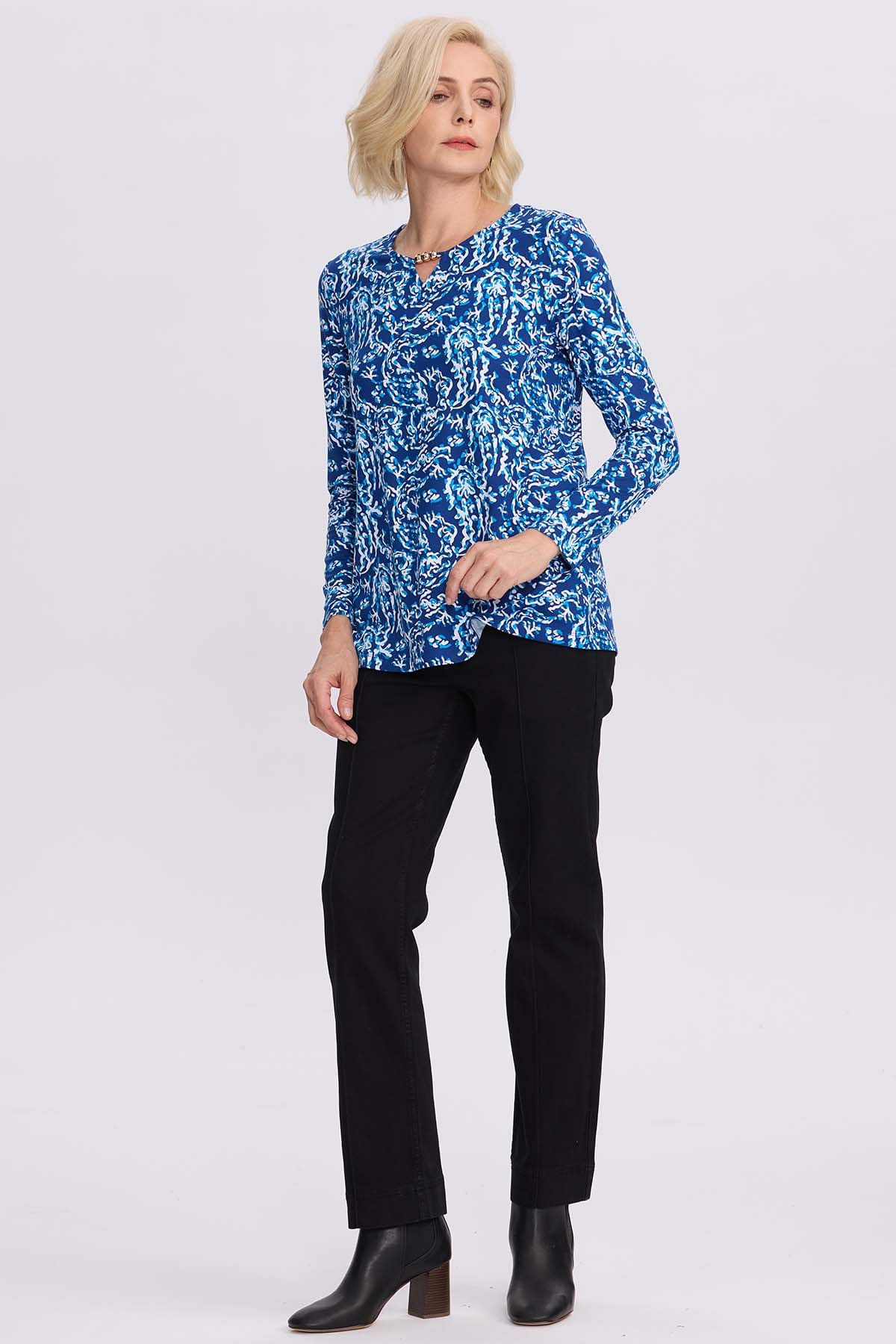 Polera Mujer Evasé Con Aplicación Azul - Image 4