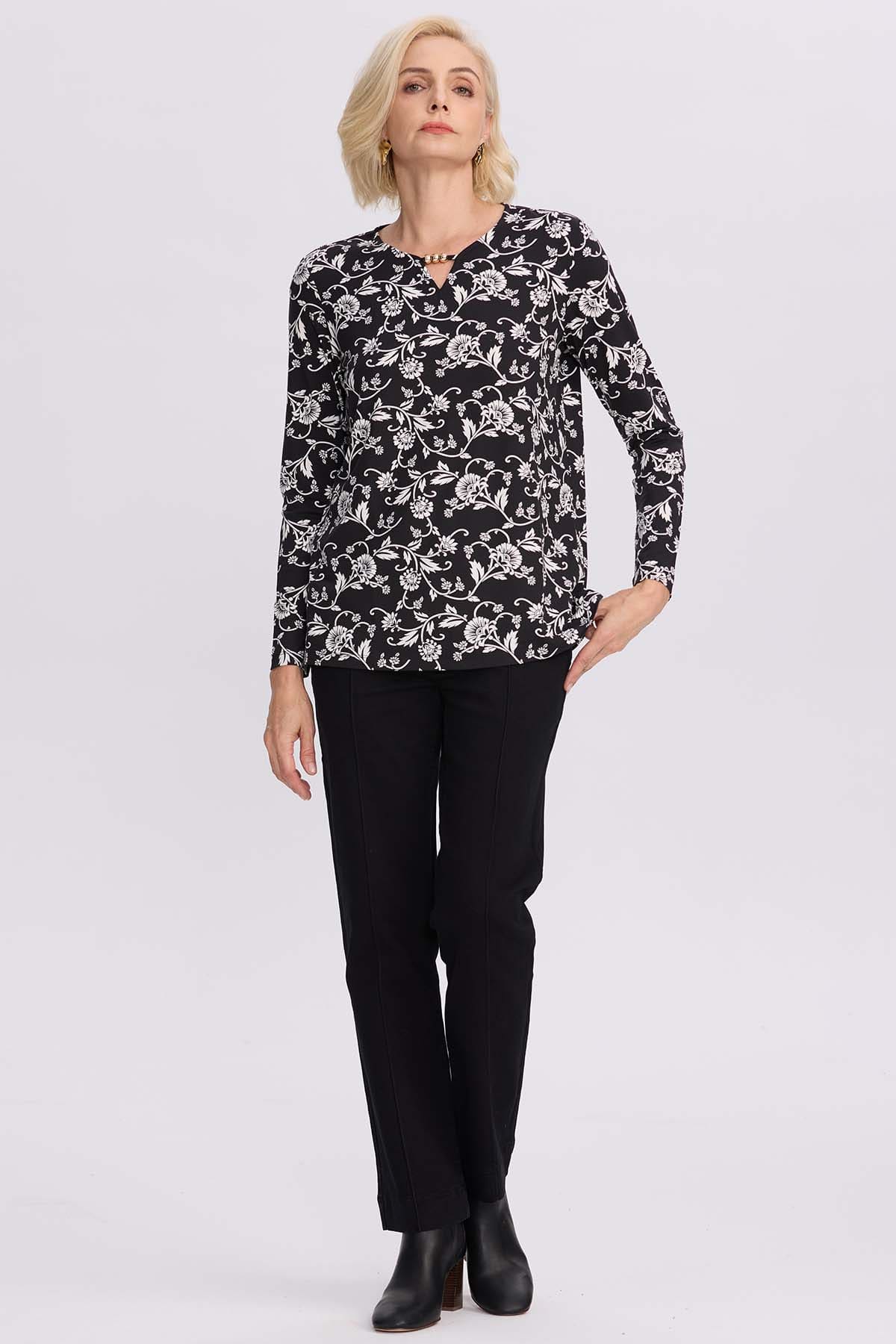 Polera Mujer Evasé Con Aplicación Negro - Image 4