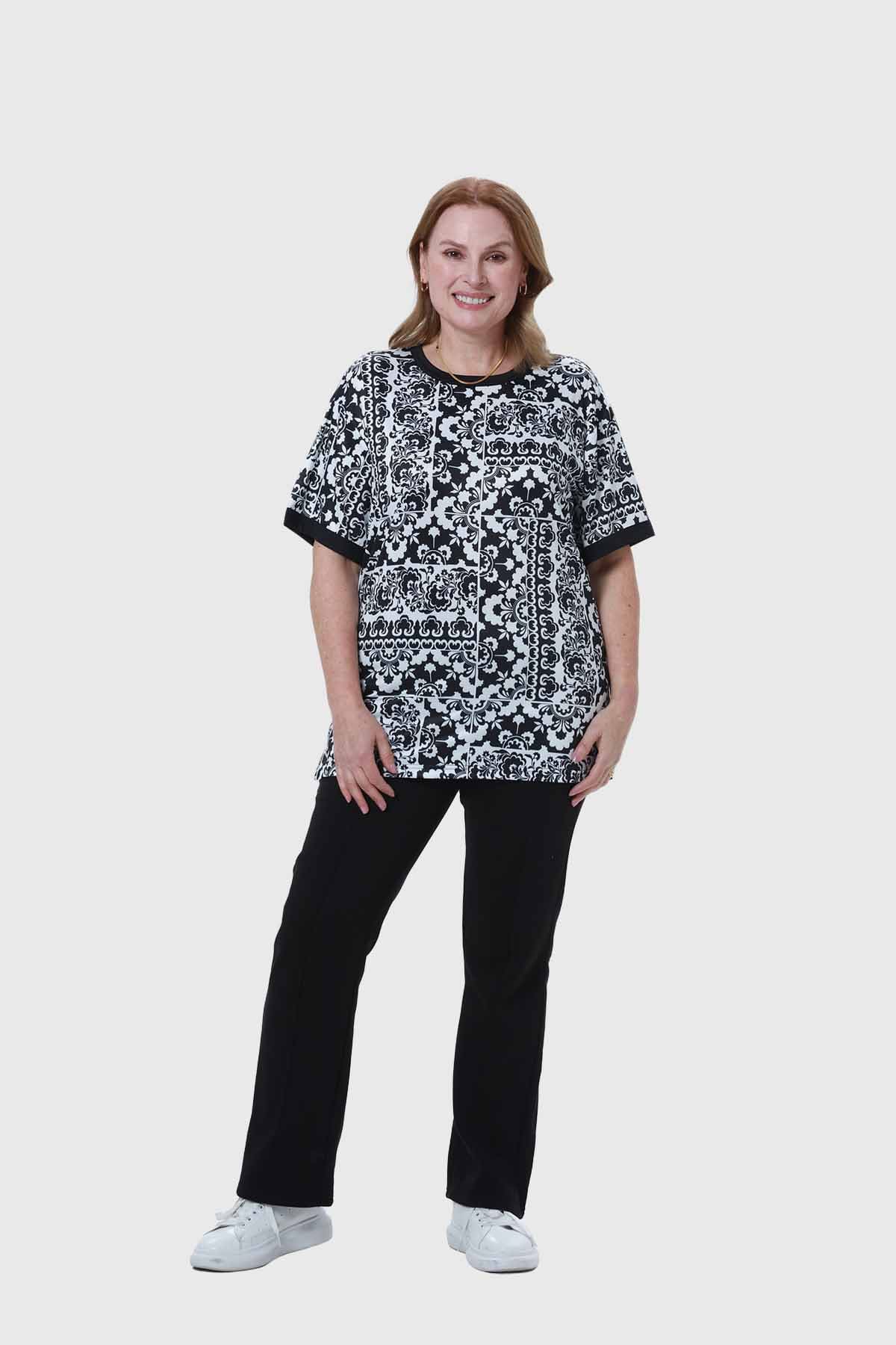 Polera Mujer Print Negro - Image 4