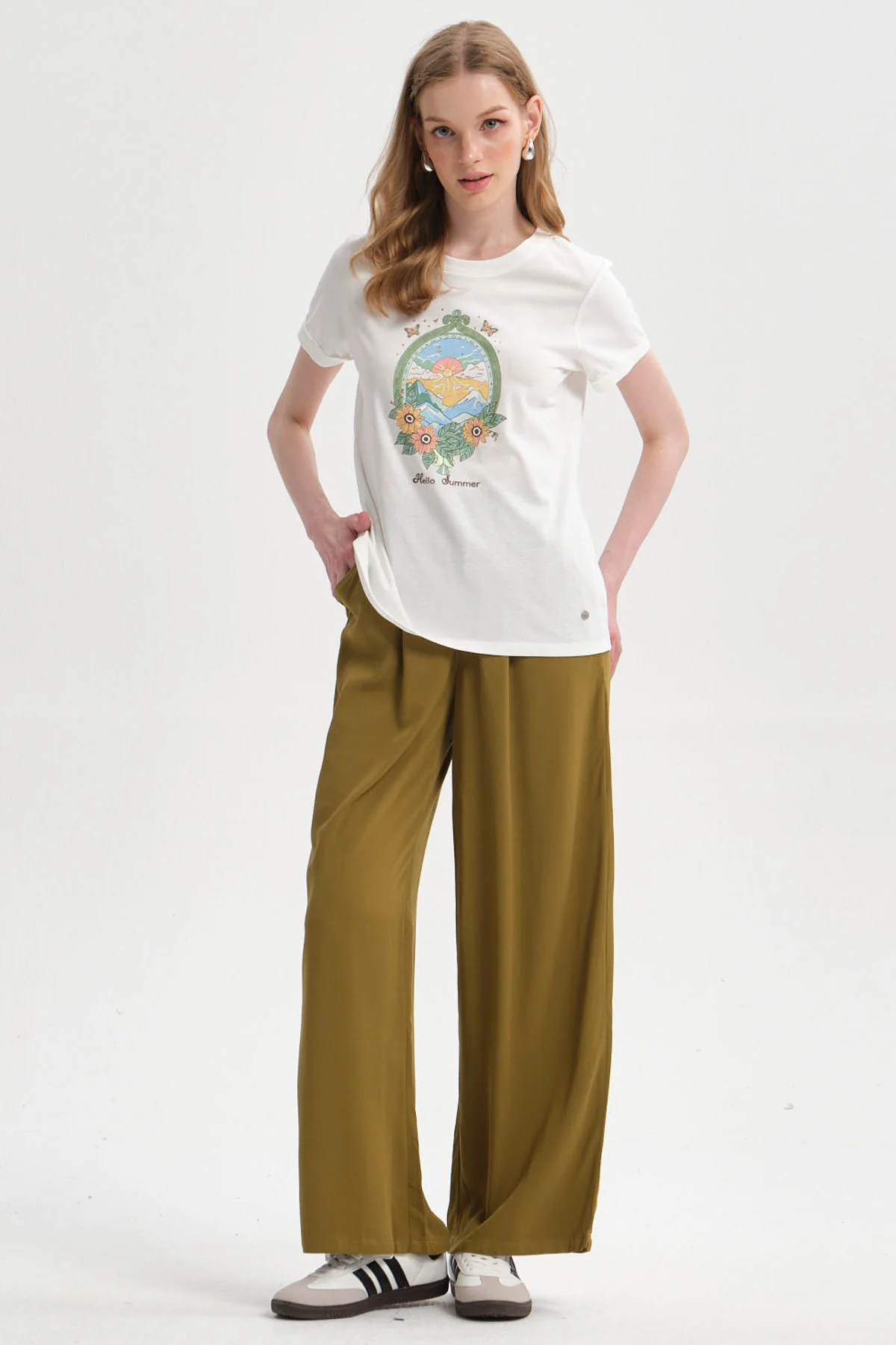 Polera Mujer Gráfica Roll Up Crudo - Image 4