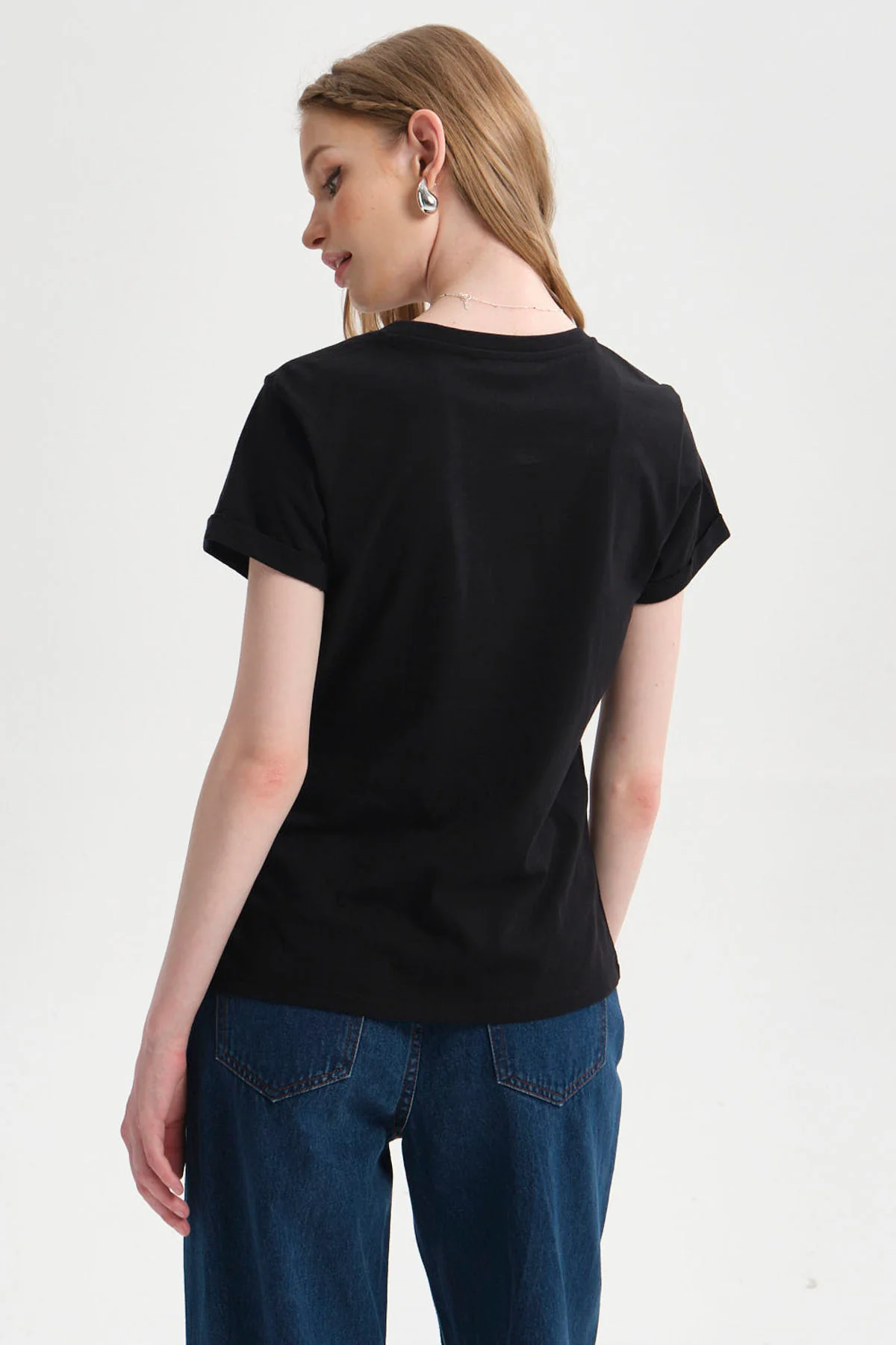 Polera Mujer Gráfica Roll Up Negro - Image 3