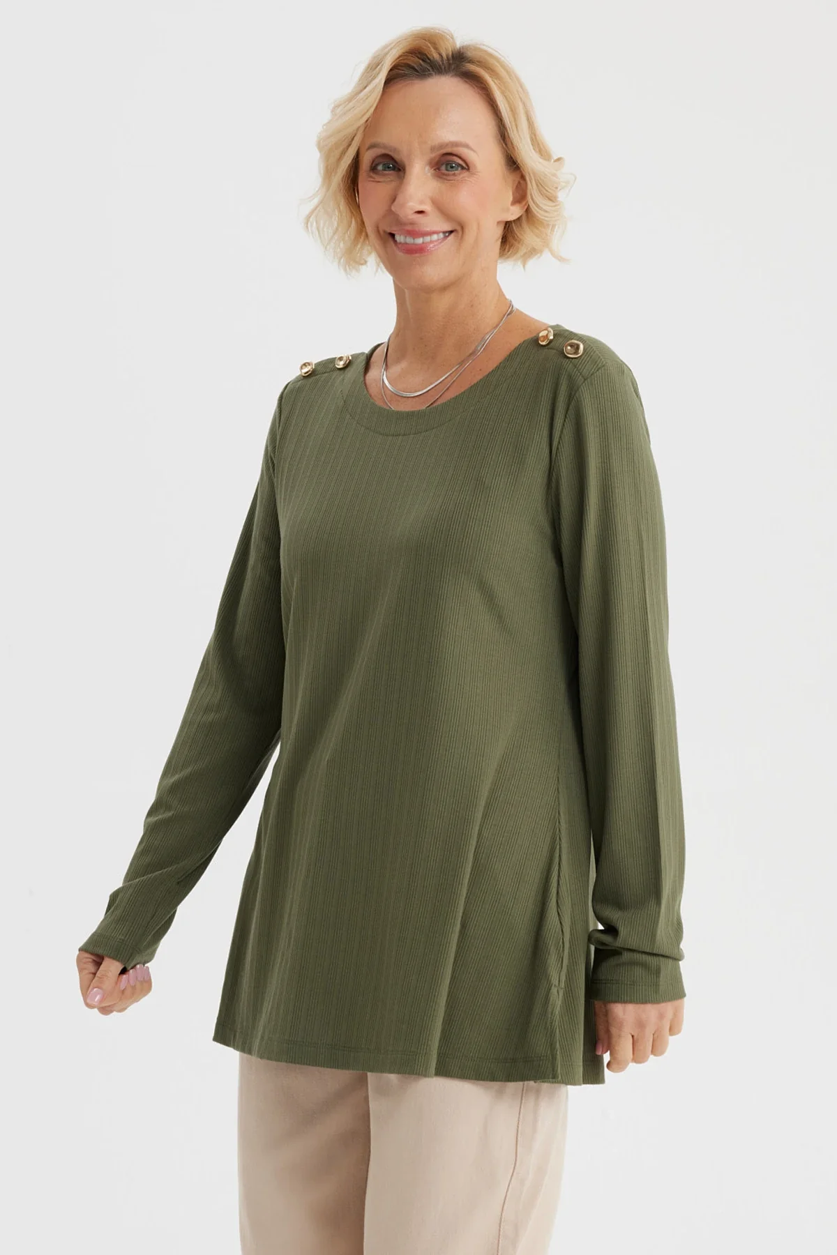 Polera Mujer Lisa Verde Olivo - Image 2