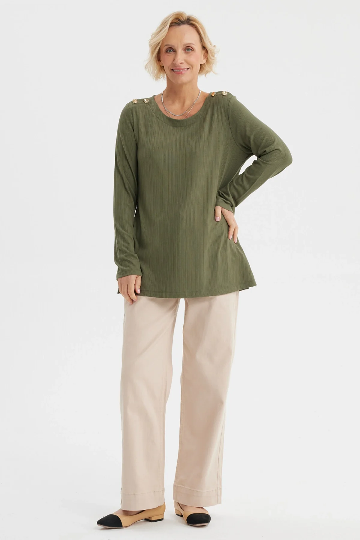 Polera Mujer Lisa Verde Olivo - Image 4
