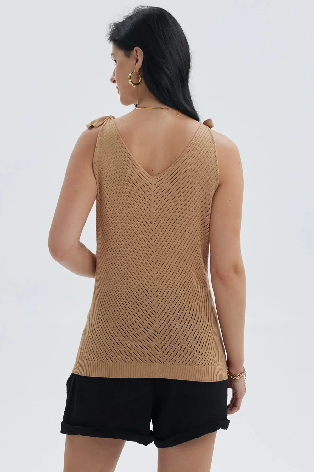 Polera Mujer Pabilo Con Nudo Camel - Image 3