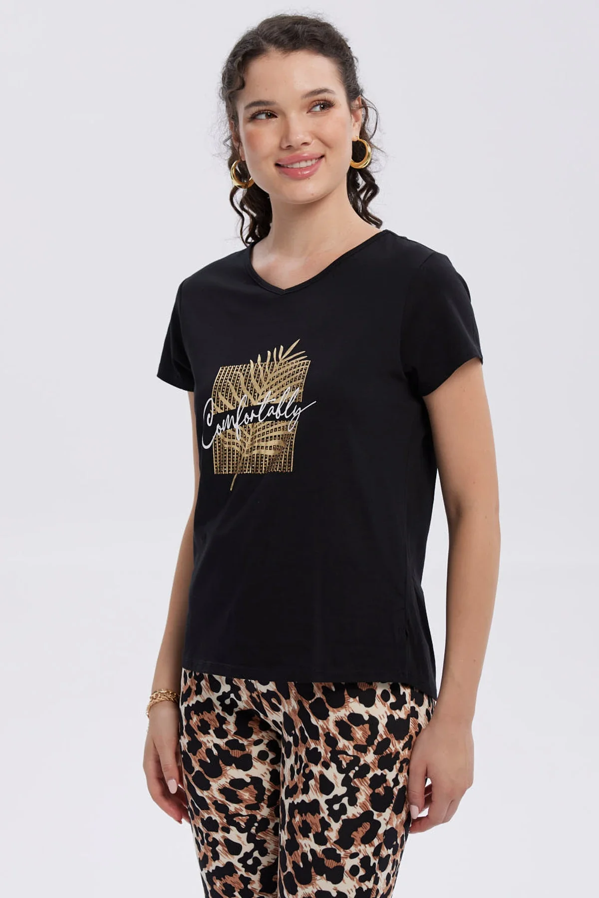Polera Mujer Print Aplicación Folia Negro - Image 2