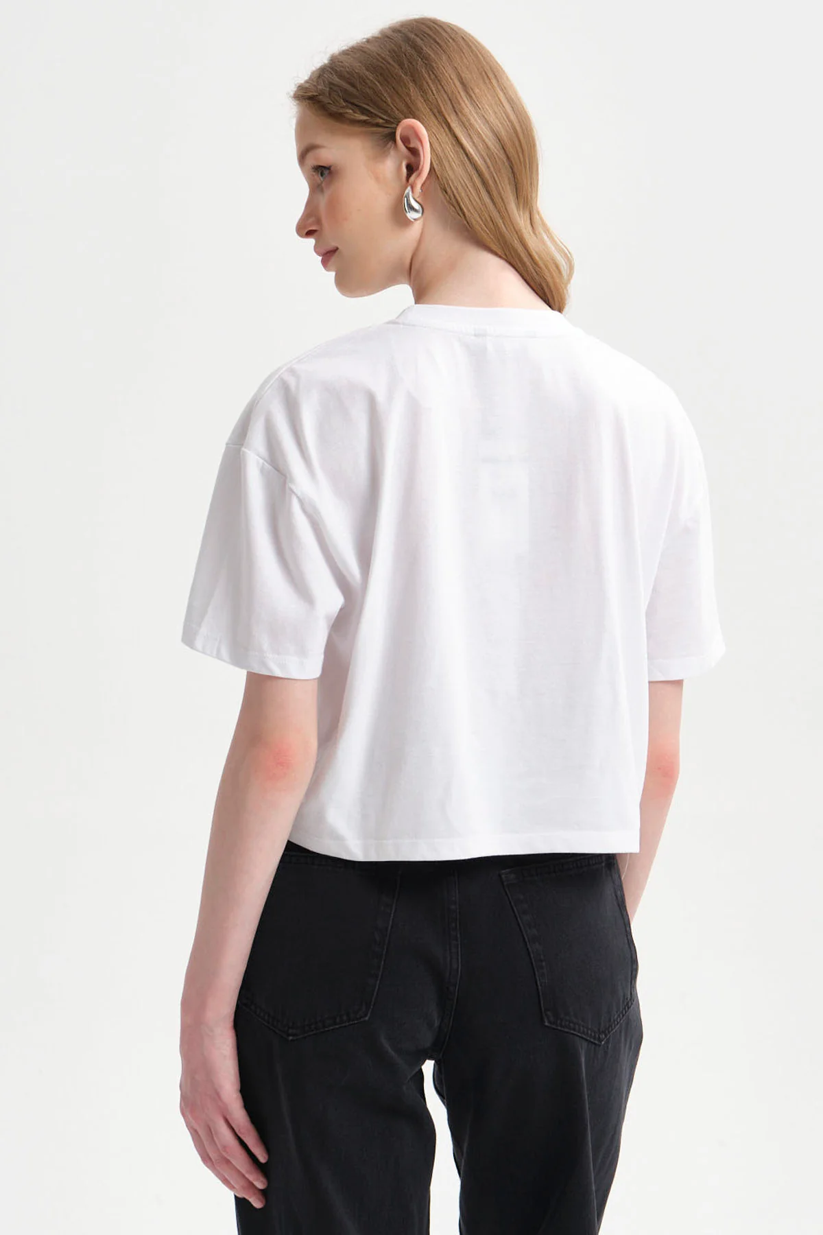 Polera Mujer Print Crop Blanco - Image 3