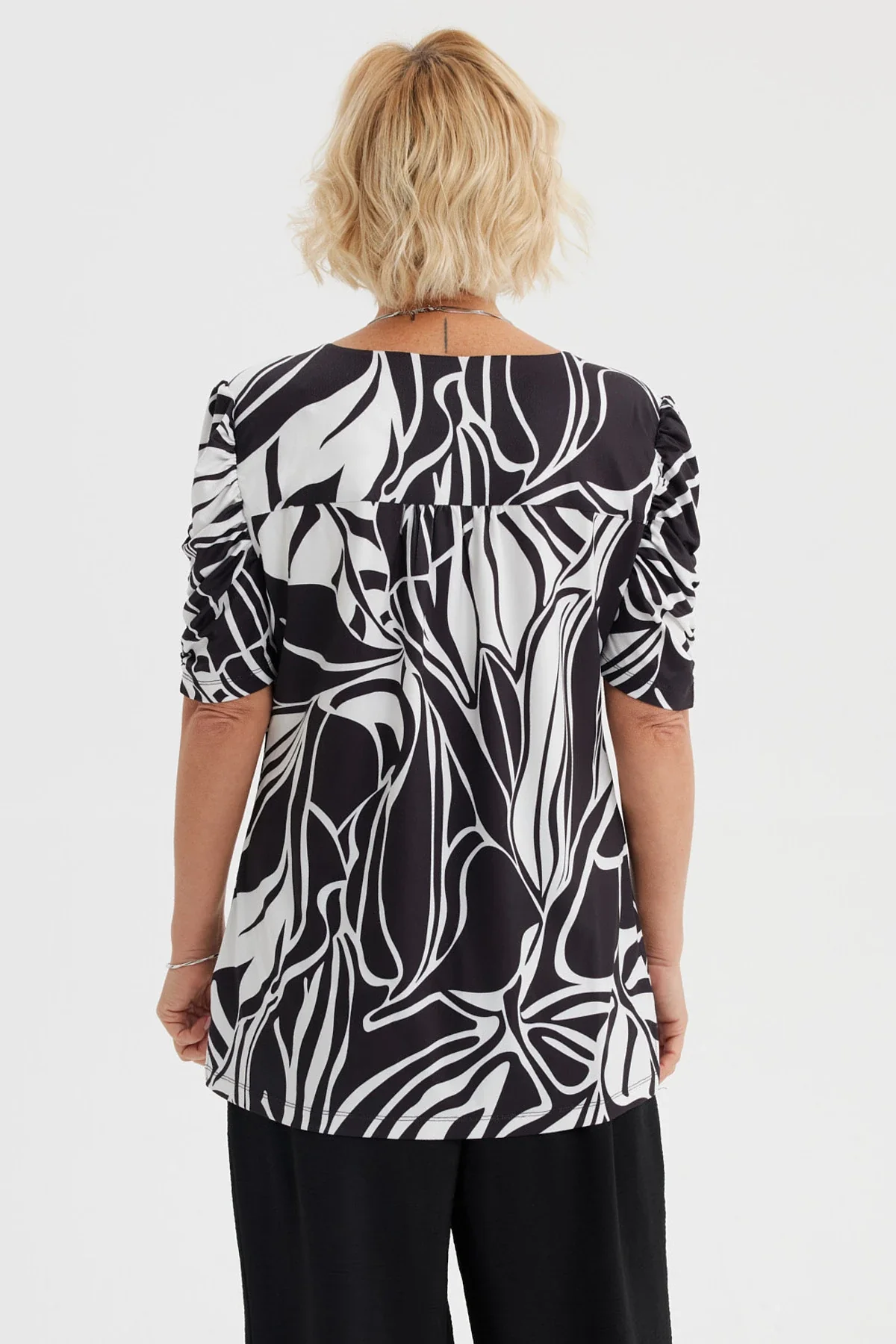 Polera Mujer Print Negro - Image 3