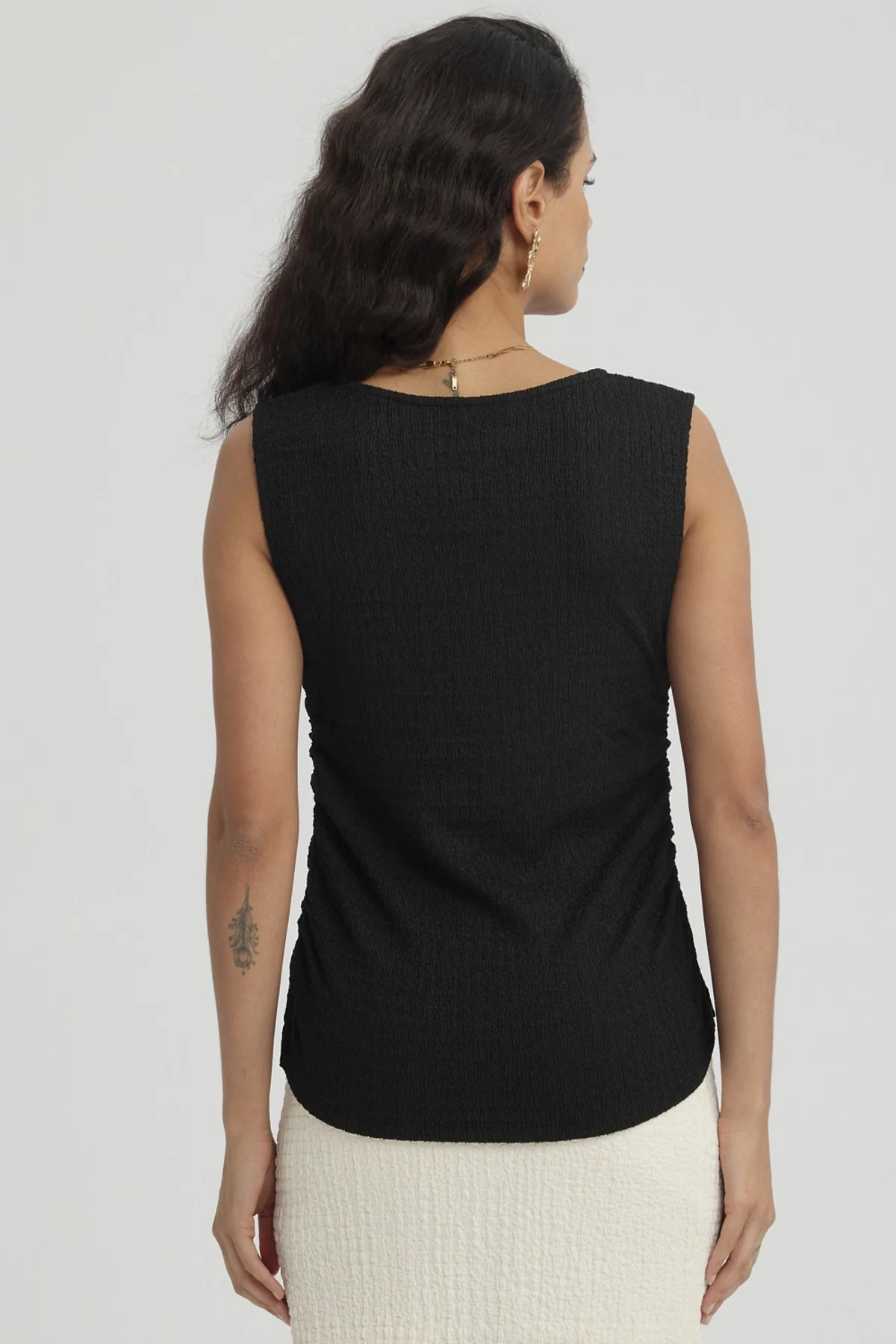 Polera Mujer Recogido Abertura Negro - Image 3