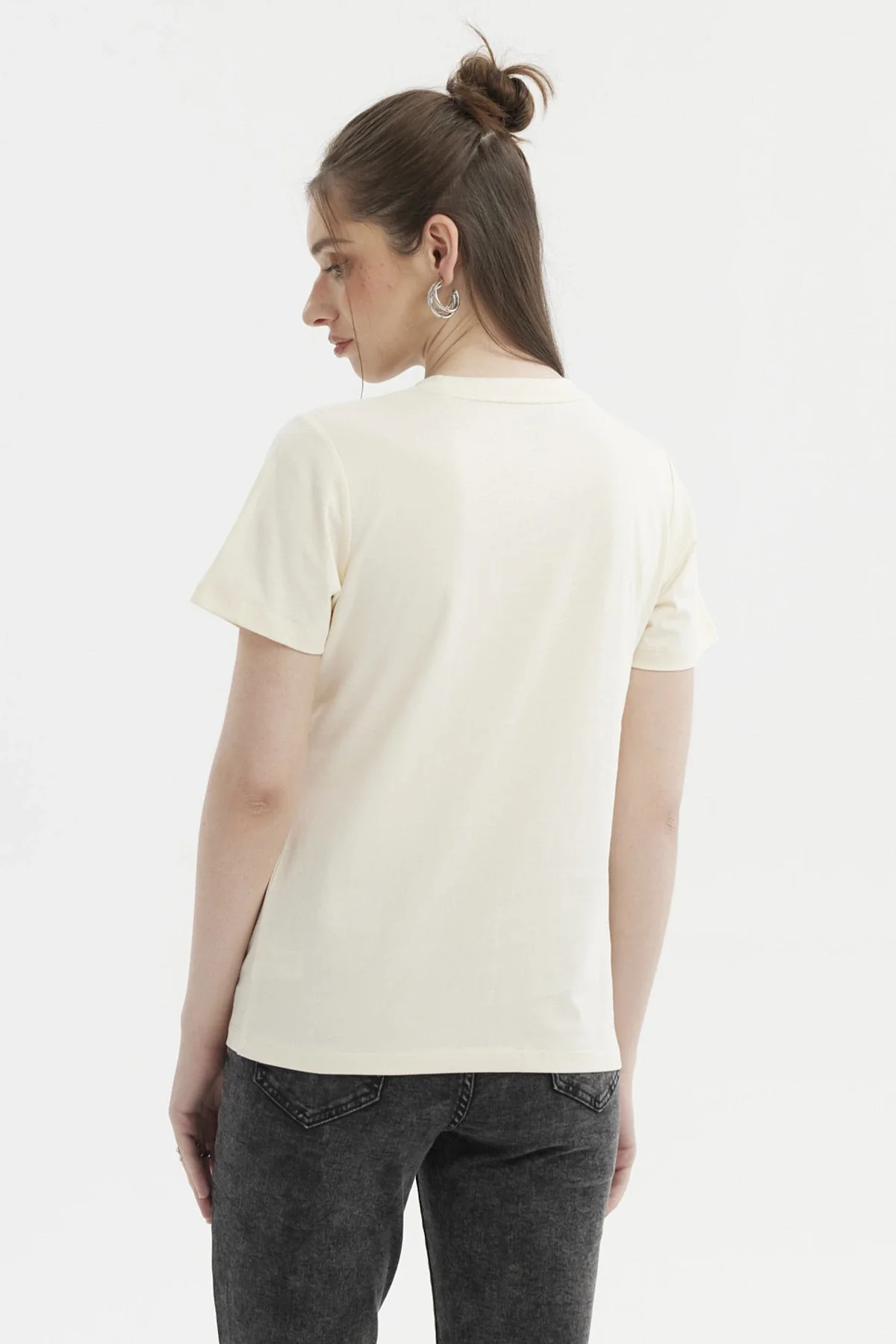 Polera Mujer Rey León Beige - Image 3