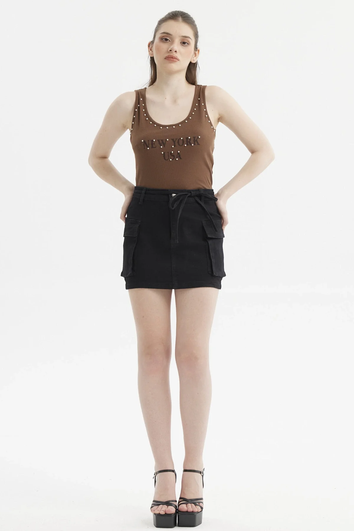 Polera Mujer Rib Aplicación Rivets Y Print Café Oscuro - Image 4