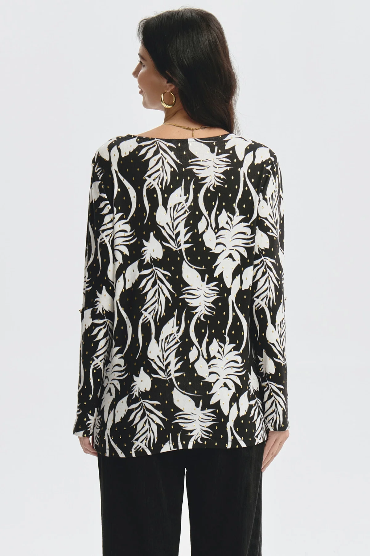 Polera Mujer Roll Up Print Negro - Image 3