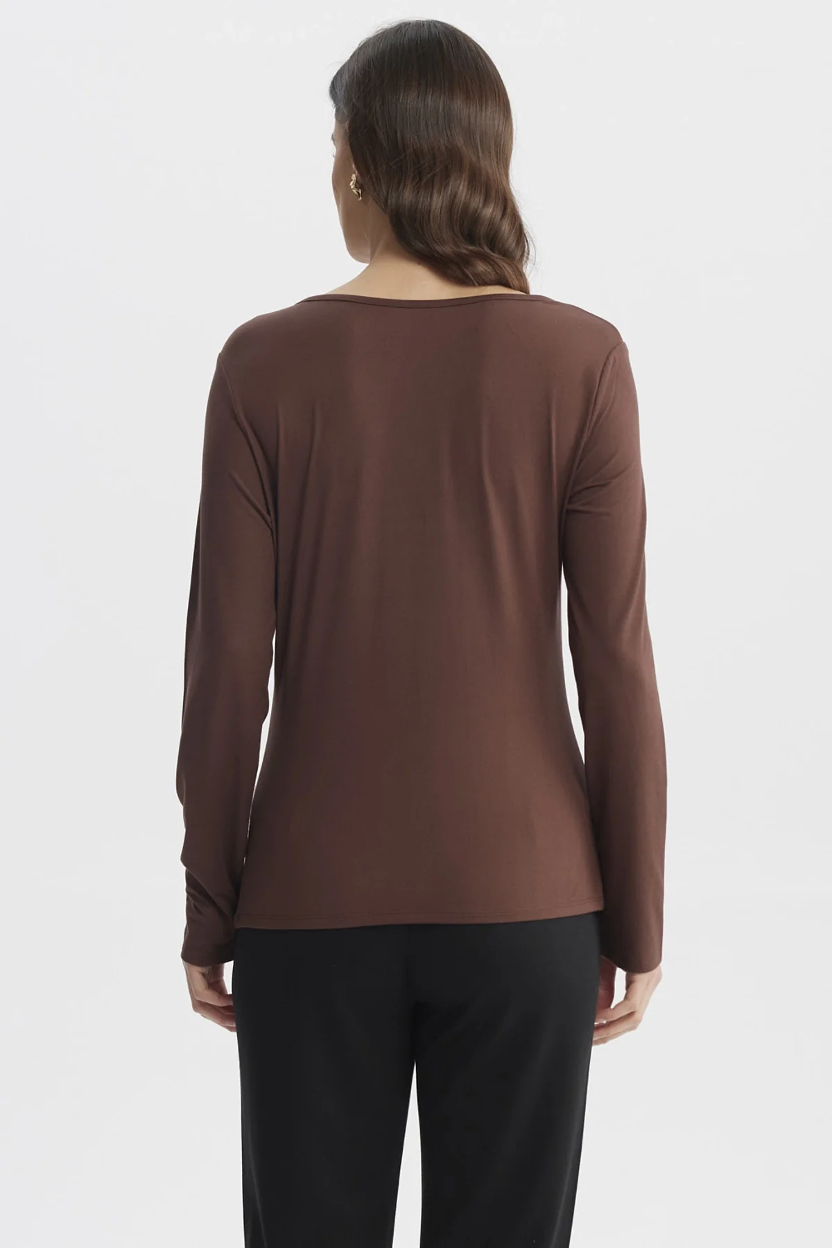 Polera Mujer Slim Café Claro - Image 3