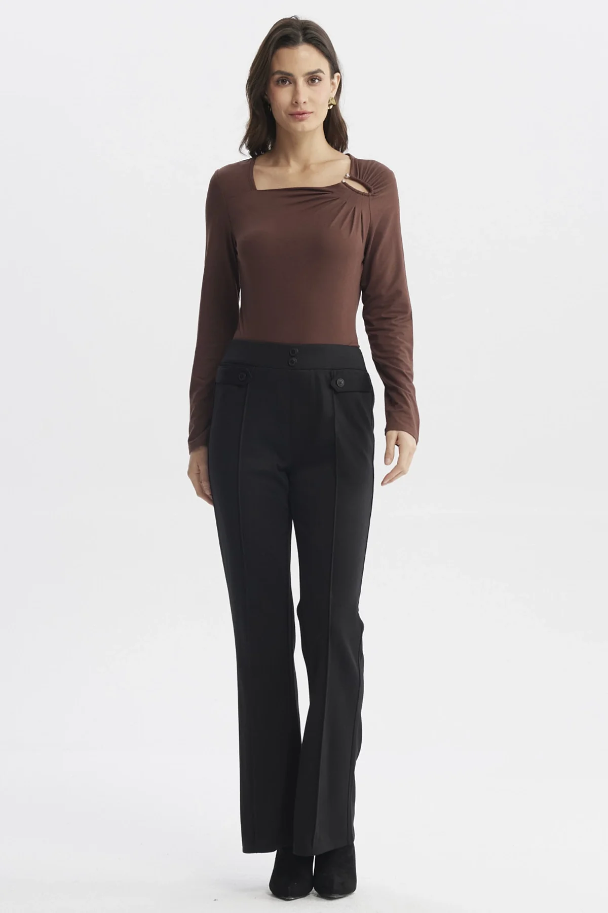 Polera Mujer Slim Café Claro - Image 4