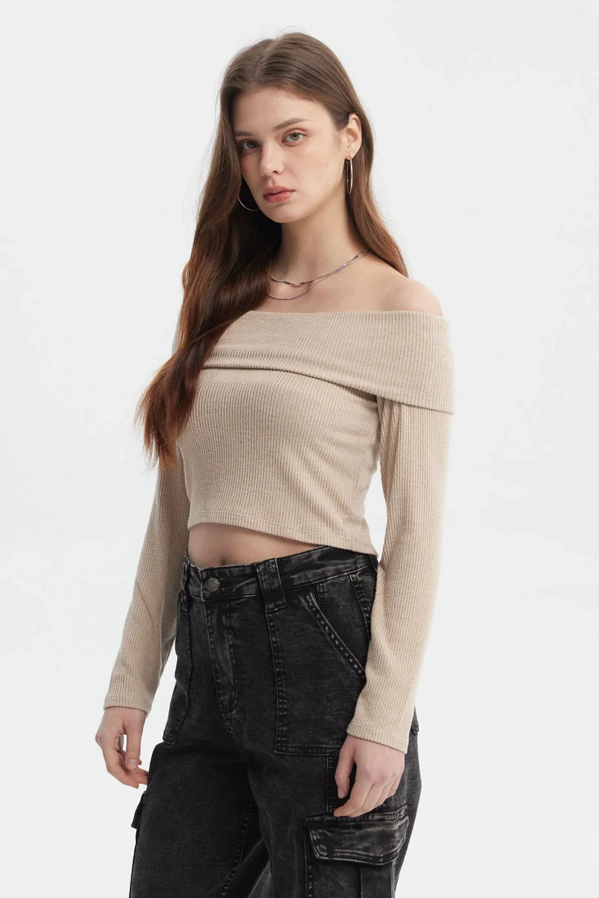 Polera Mujer Slim Hombro Descubierto Beige - Image 2