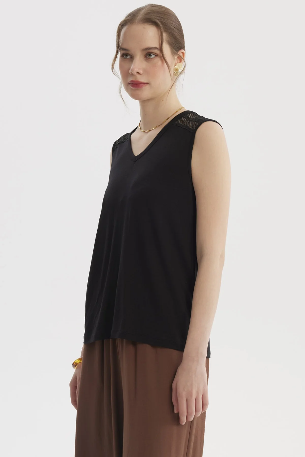 Polera Mujer Tape En Hombro Negro - Image 2