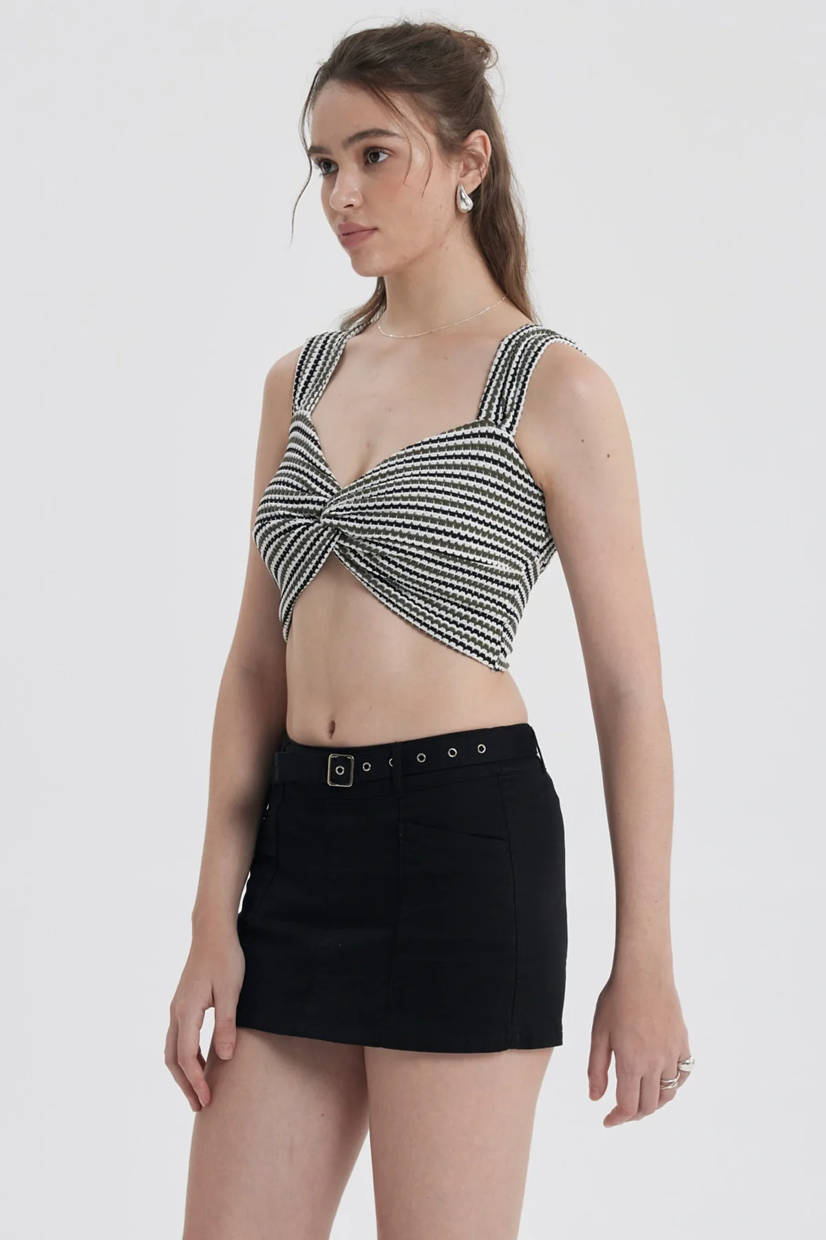 Polera Mujer Tejida Twist Negro / Blanco - Image 2