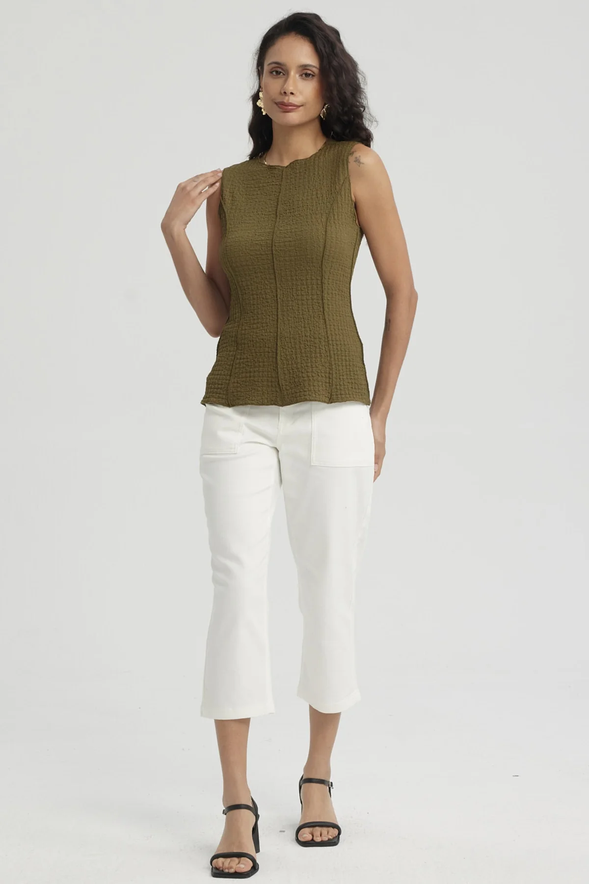 Polera Mujer Texturizada Verde Musgo - Image 4
