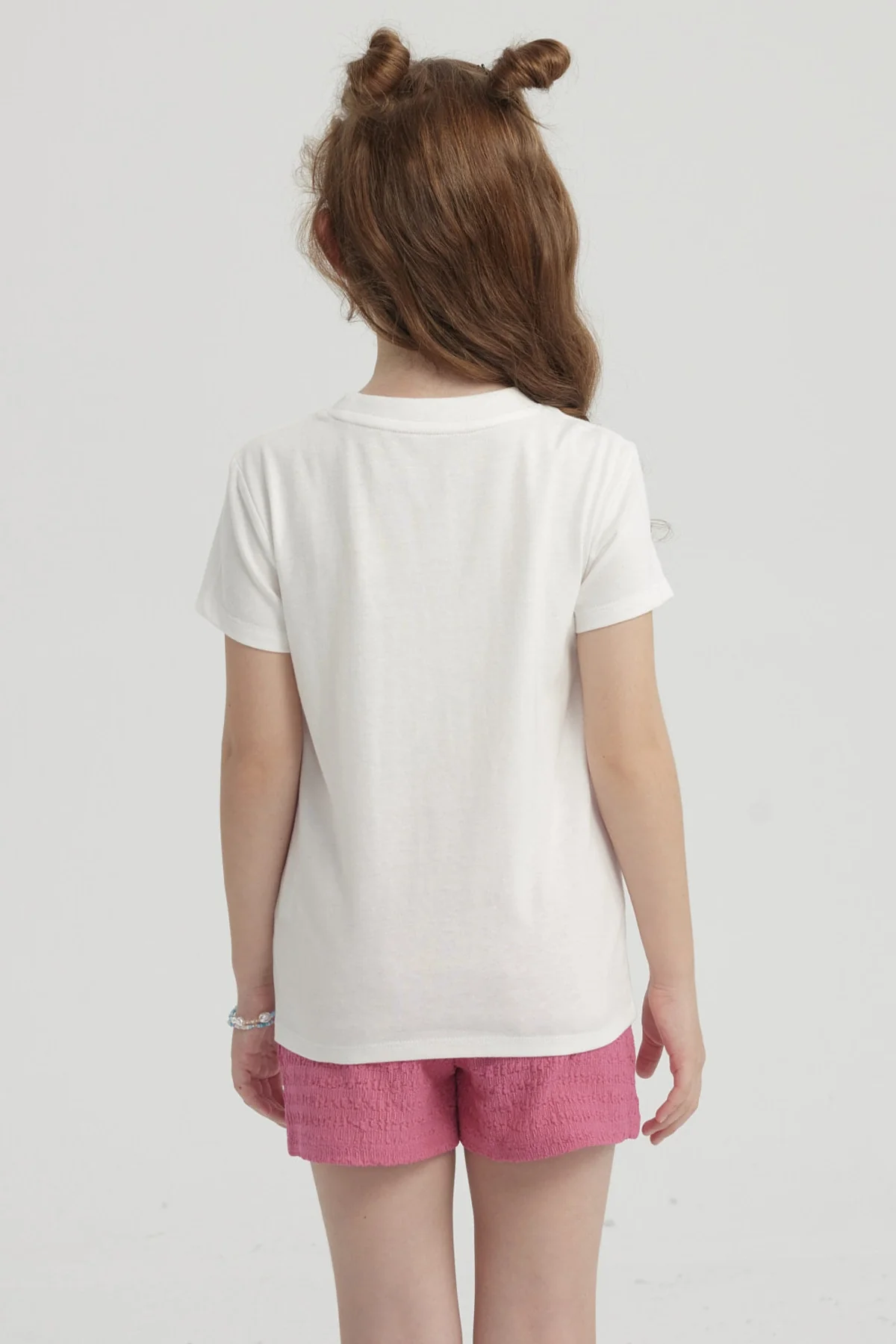 Polera Niña Básica Estampada Crudo - Image 3