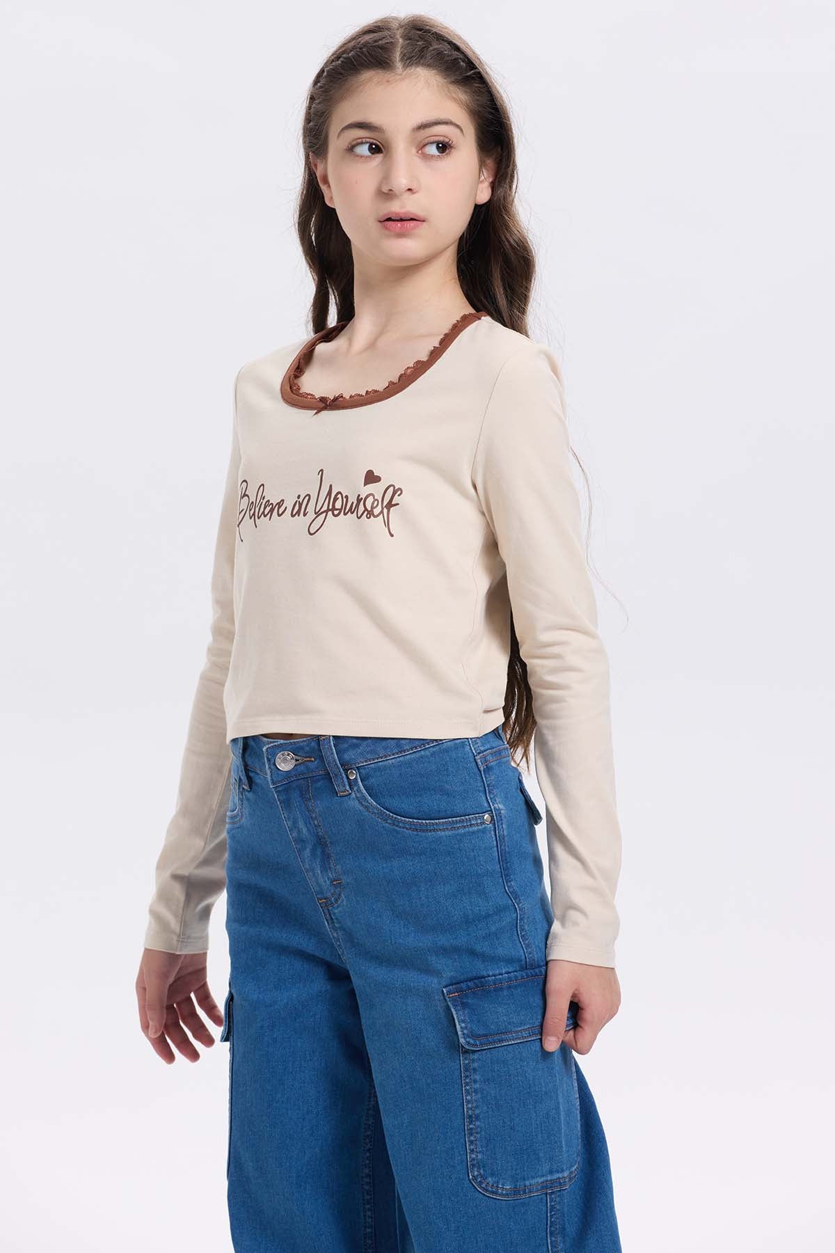 Polera Niña Con Aplicación Beige - Image 2