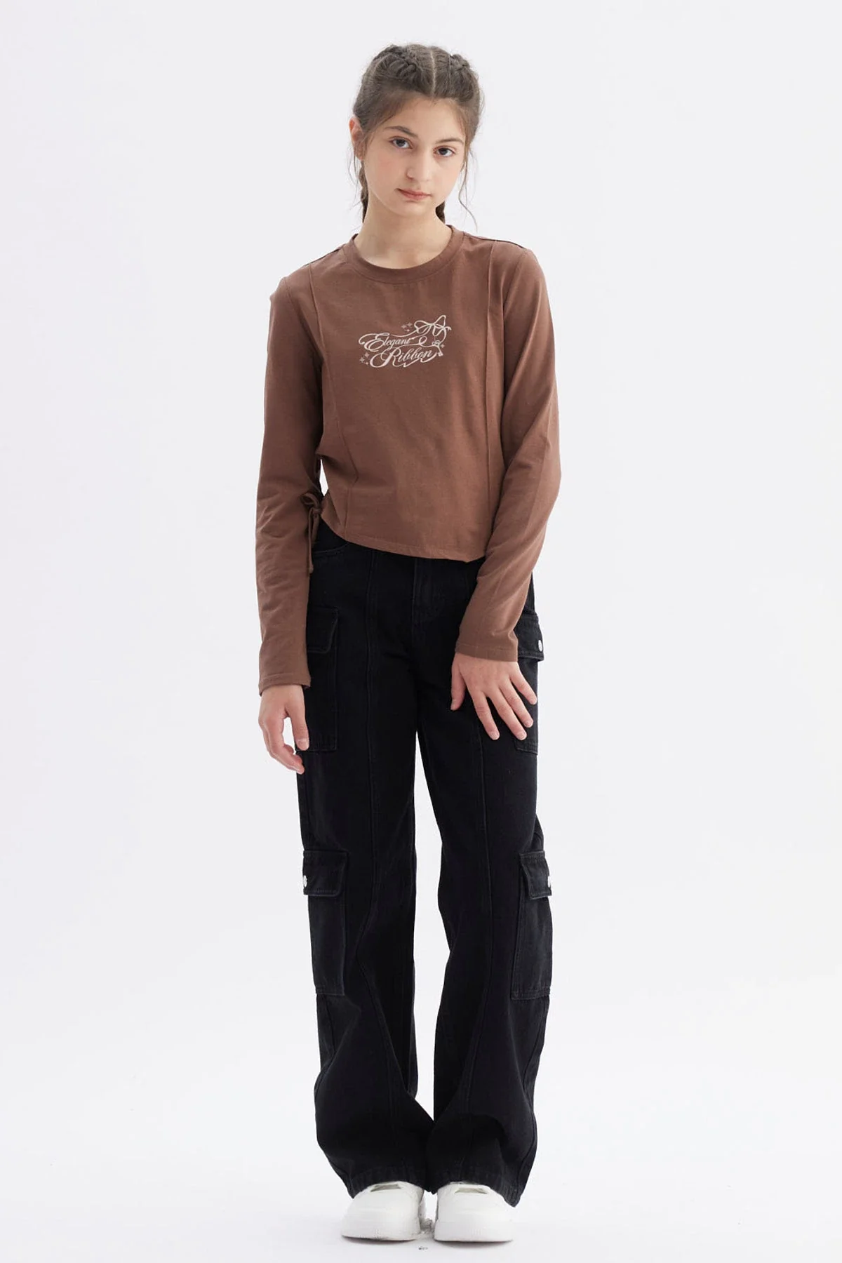 Polera Niña Slim Café - Image 4