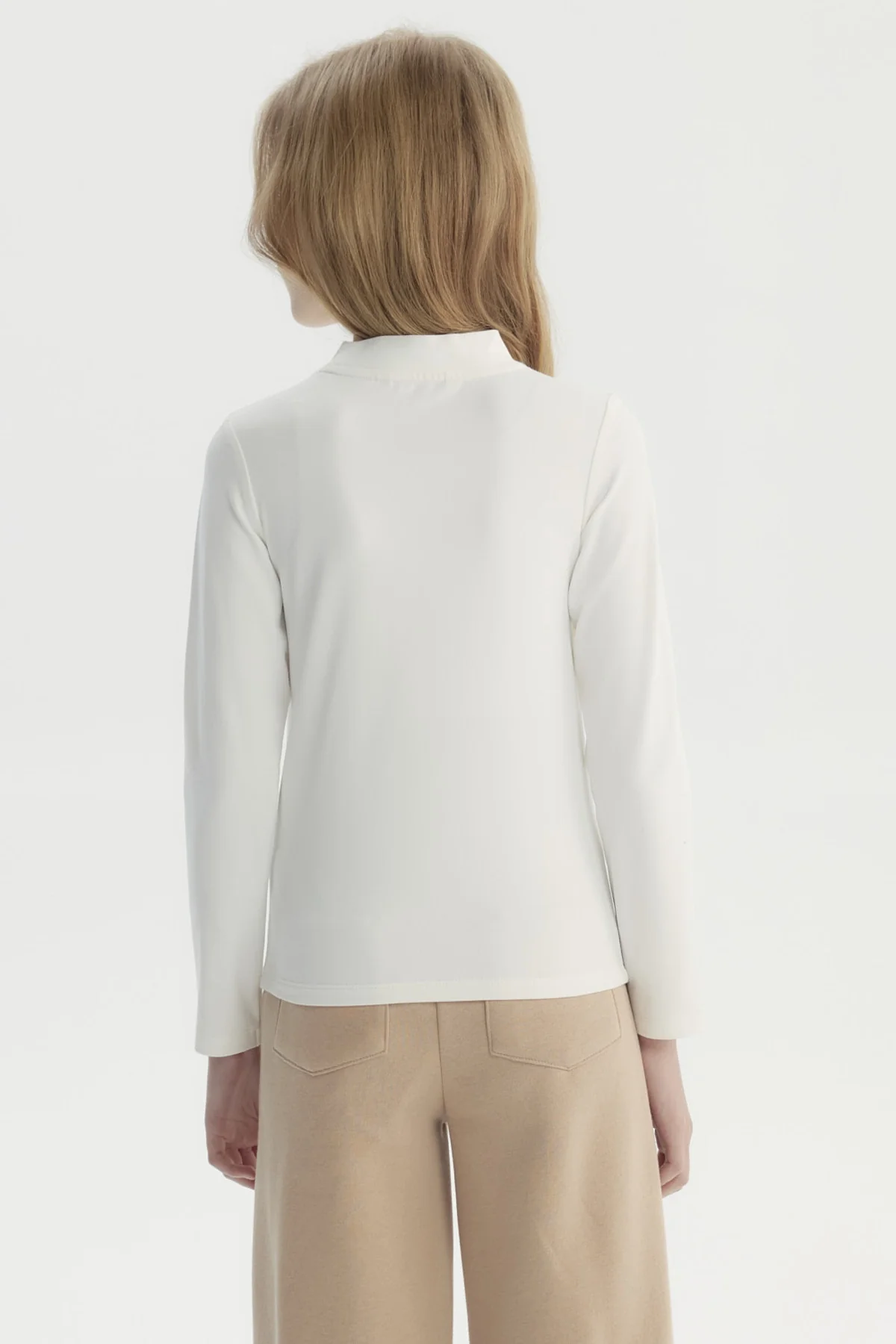Polera Niña Slim Crudo - Image 3