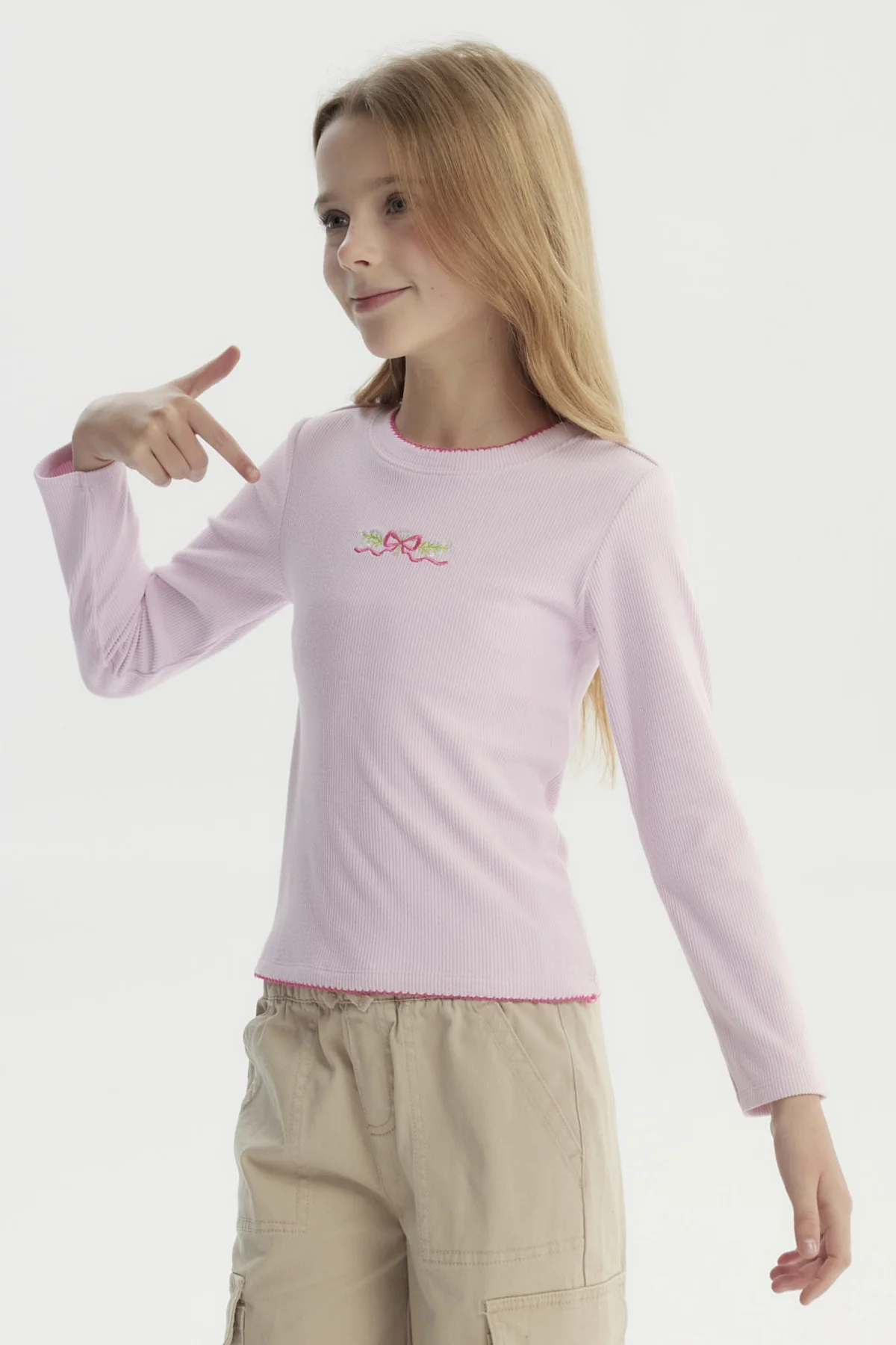 Polera Niña Slim Rosado - Image 2