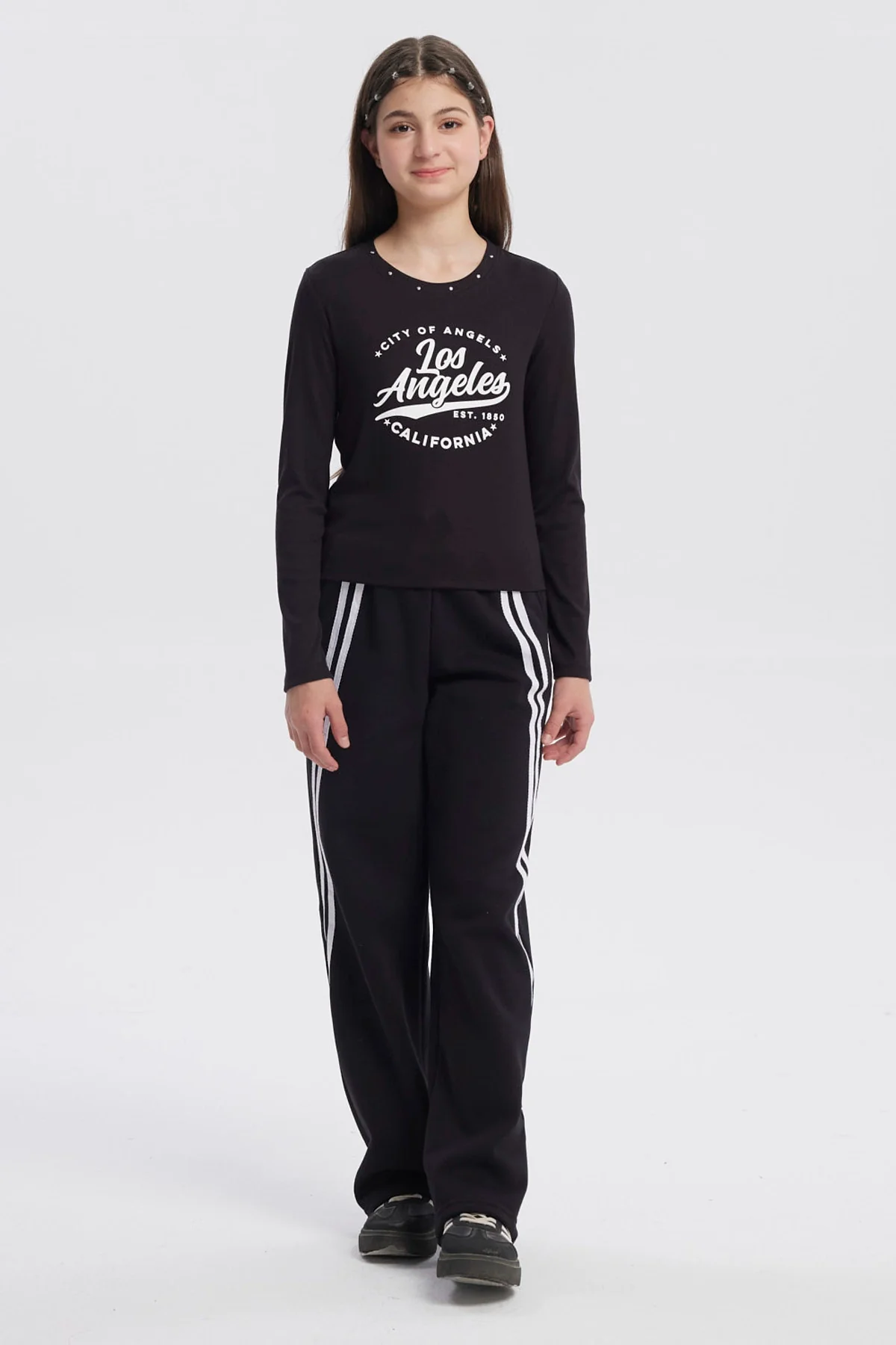 Polera Niña Teen Tachas Negro - Image 4