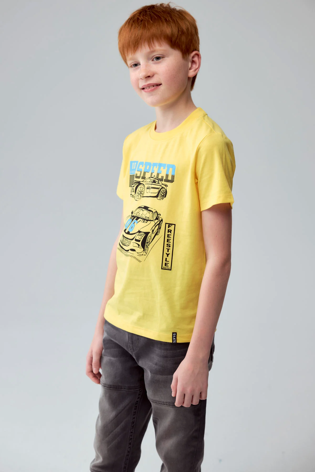 Polera Niño Básica Estampada Amarillo - Image 2