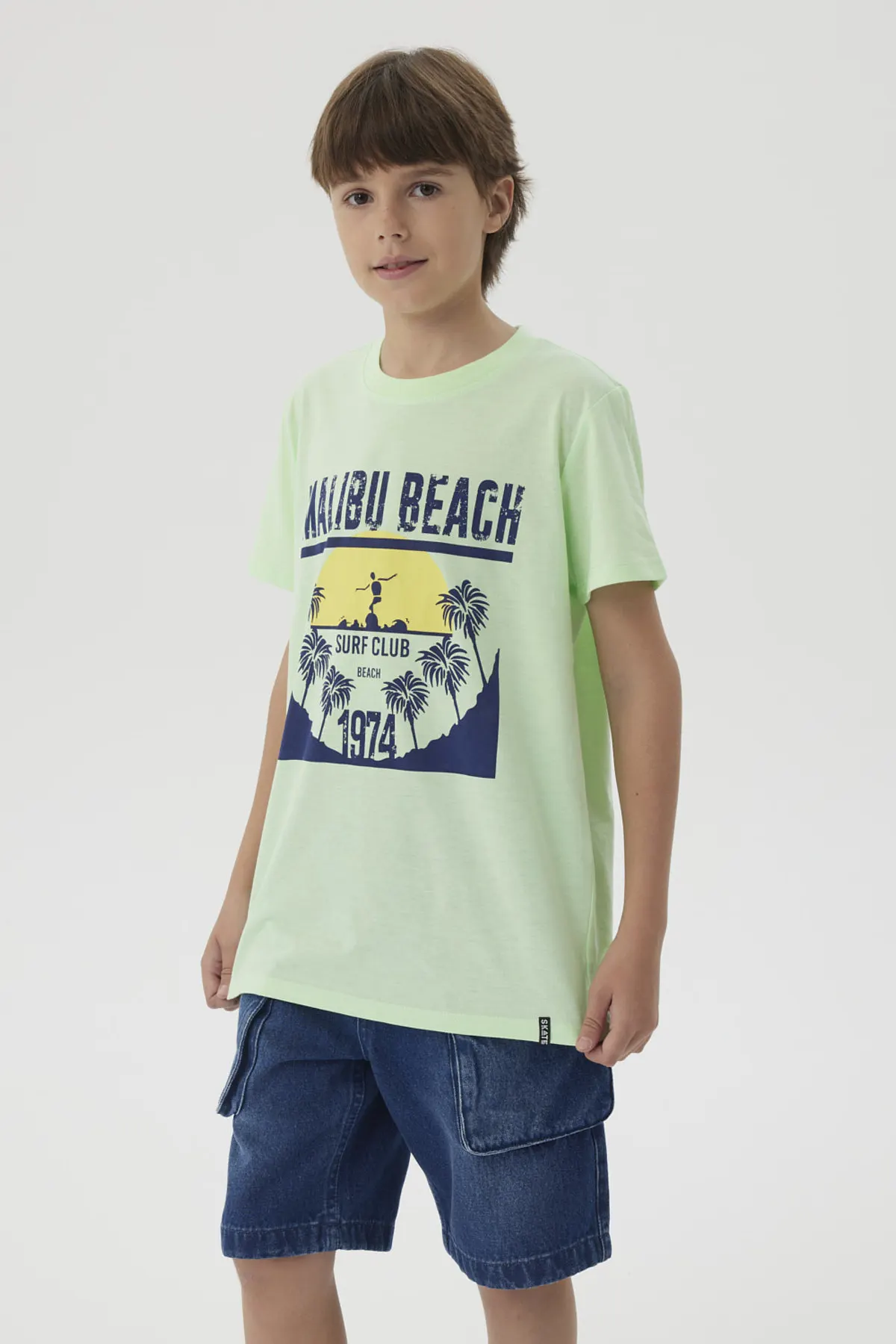 Polera Niño Básica Estampada Verde Claro - Image 2