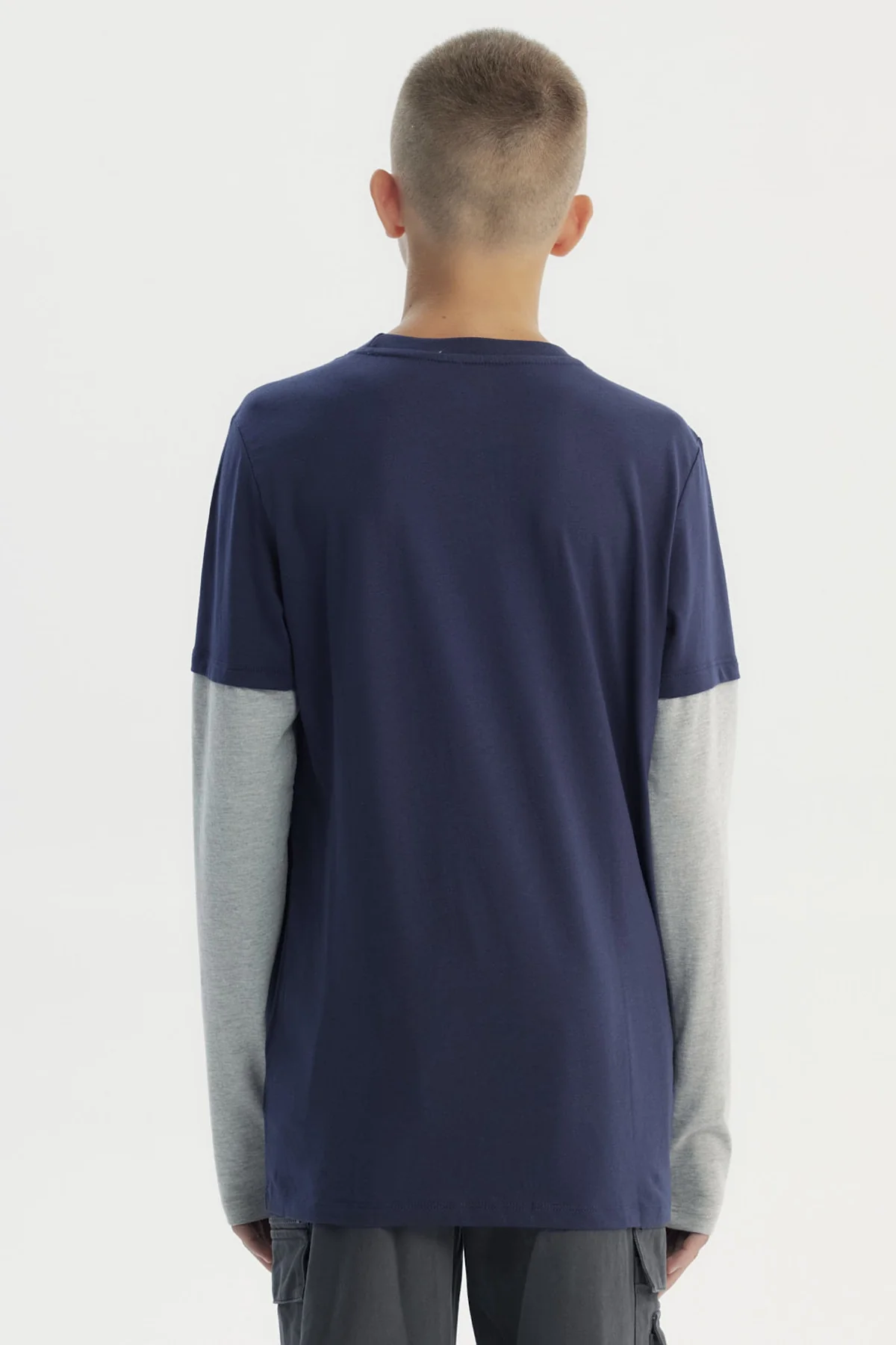 Polera Niño Básica Print Azul Oscuro - Image 3