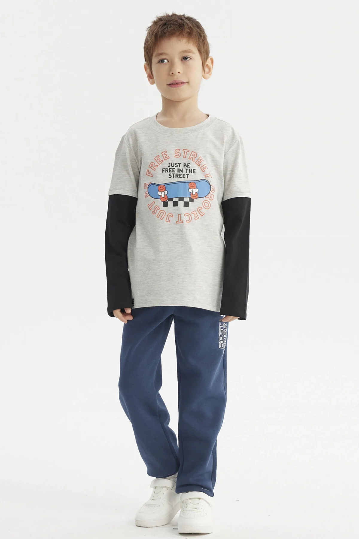Polera Niño Básica Print Gris Melange Claro - Image 4