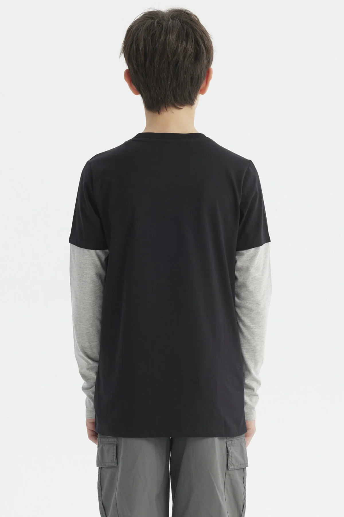 Polera Niño Básica Print Negro - Image 3