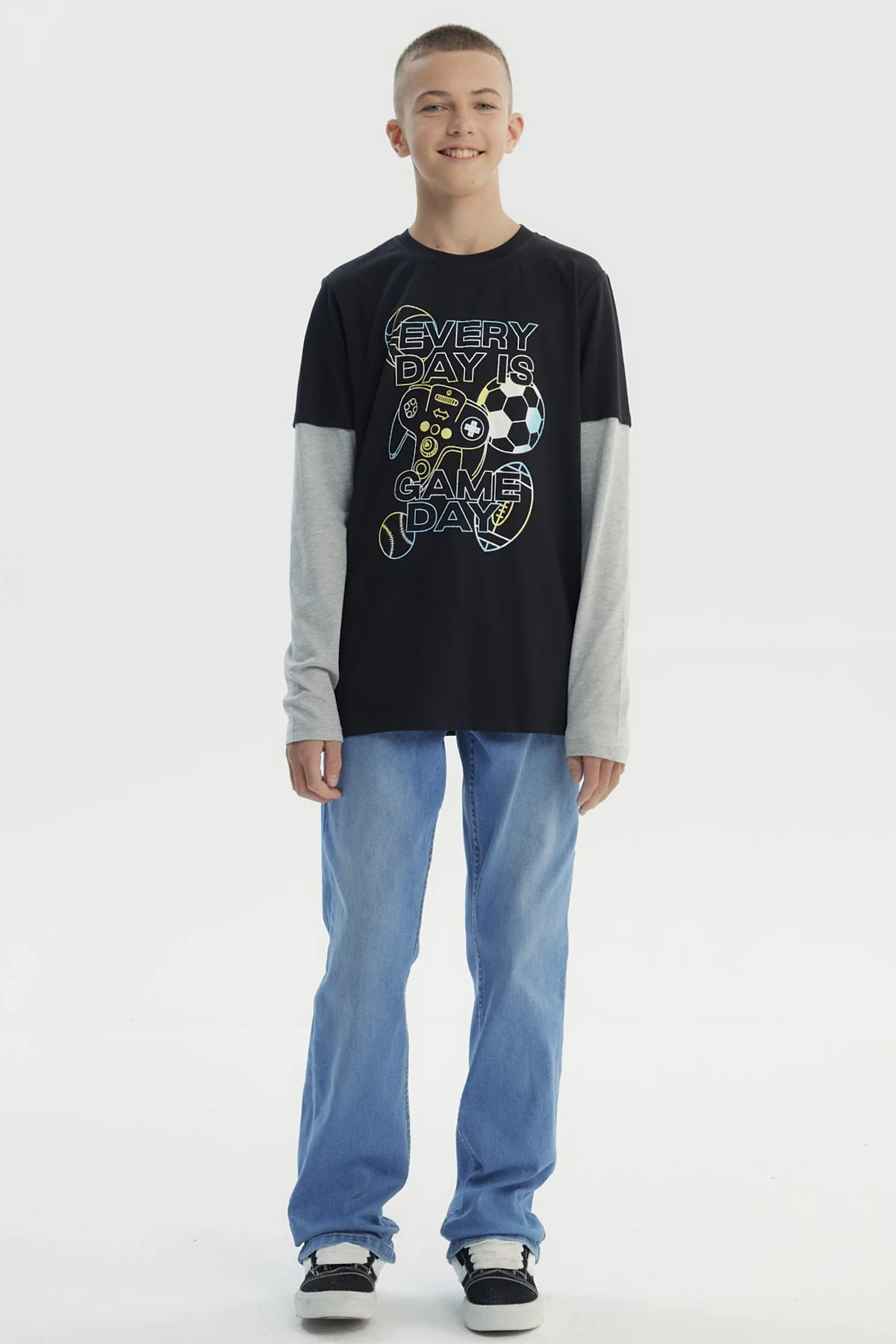 Polera Niño Básica Print Negro - Image 4
