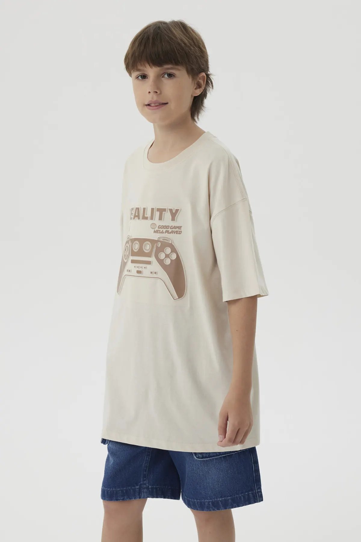 Polera Niño College Print 3D Beige - Image 2