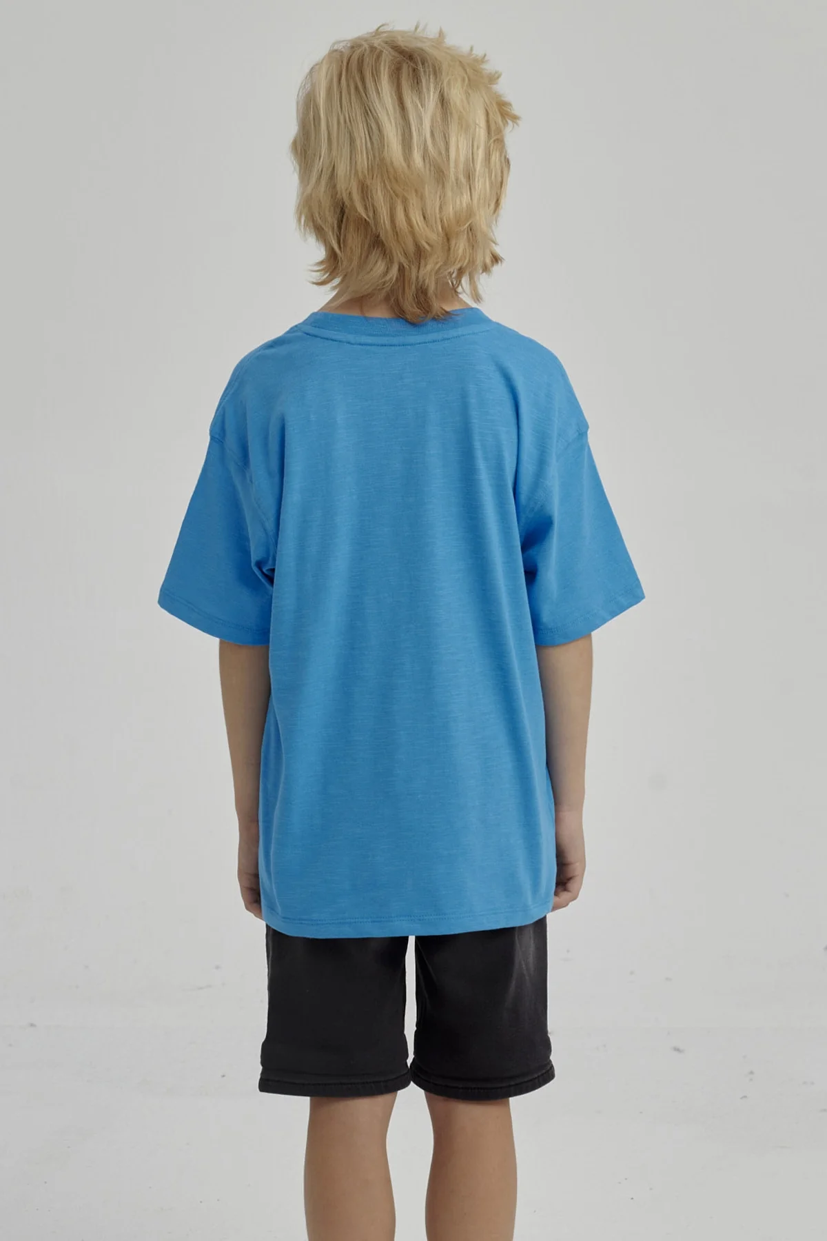 Polera Niño Con Print Azul Claro - Image 3