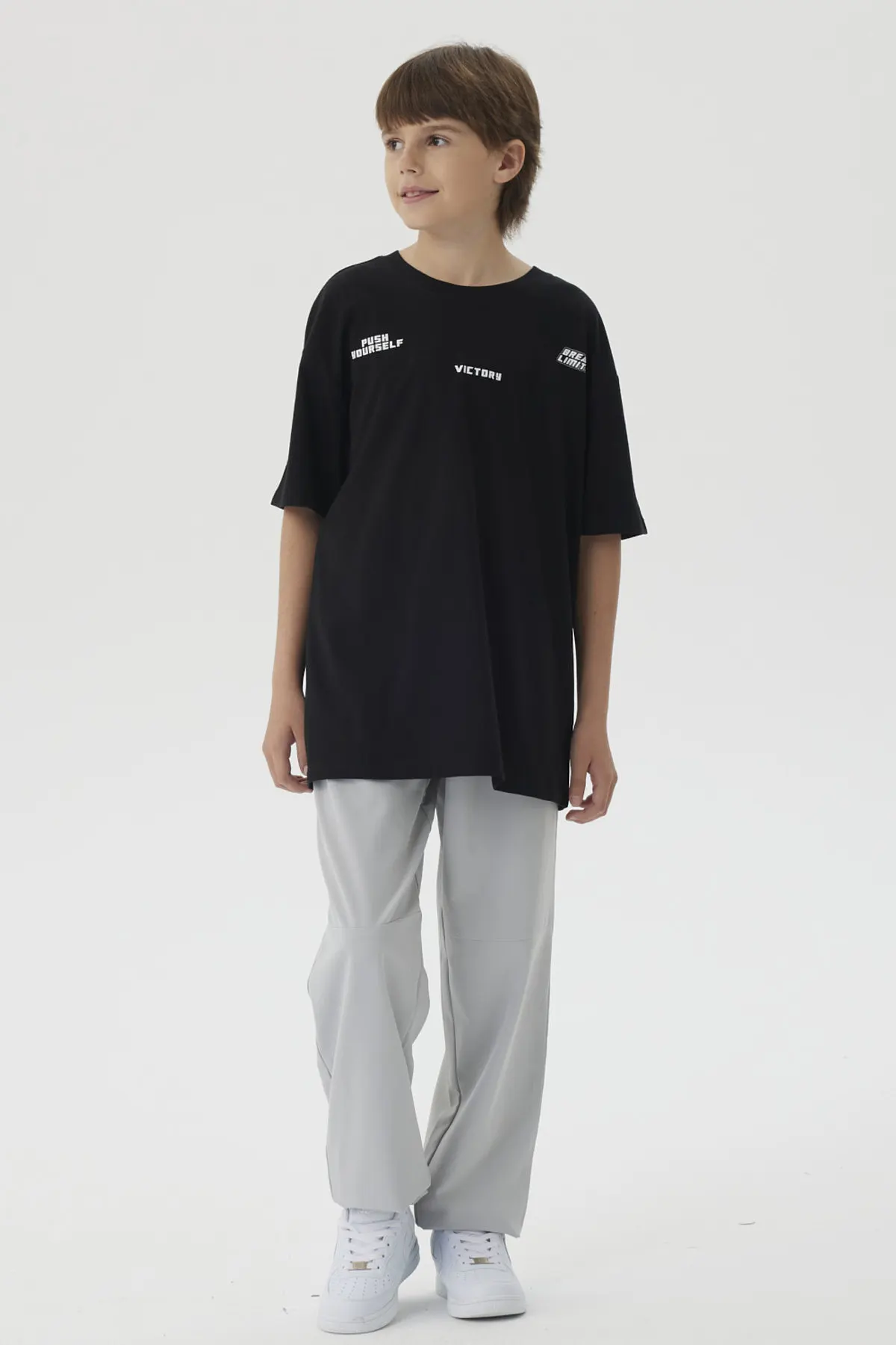 Polera Niño Costura Frontal Negro - Image 4
