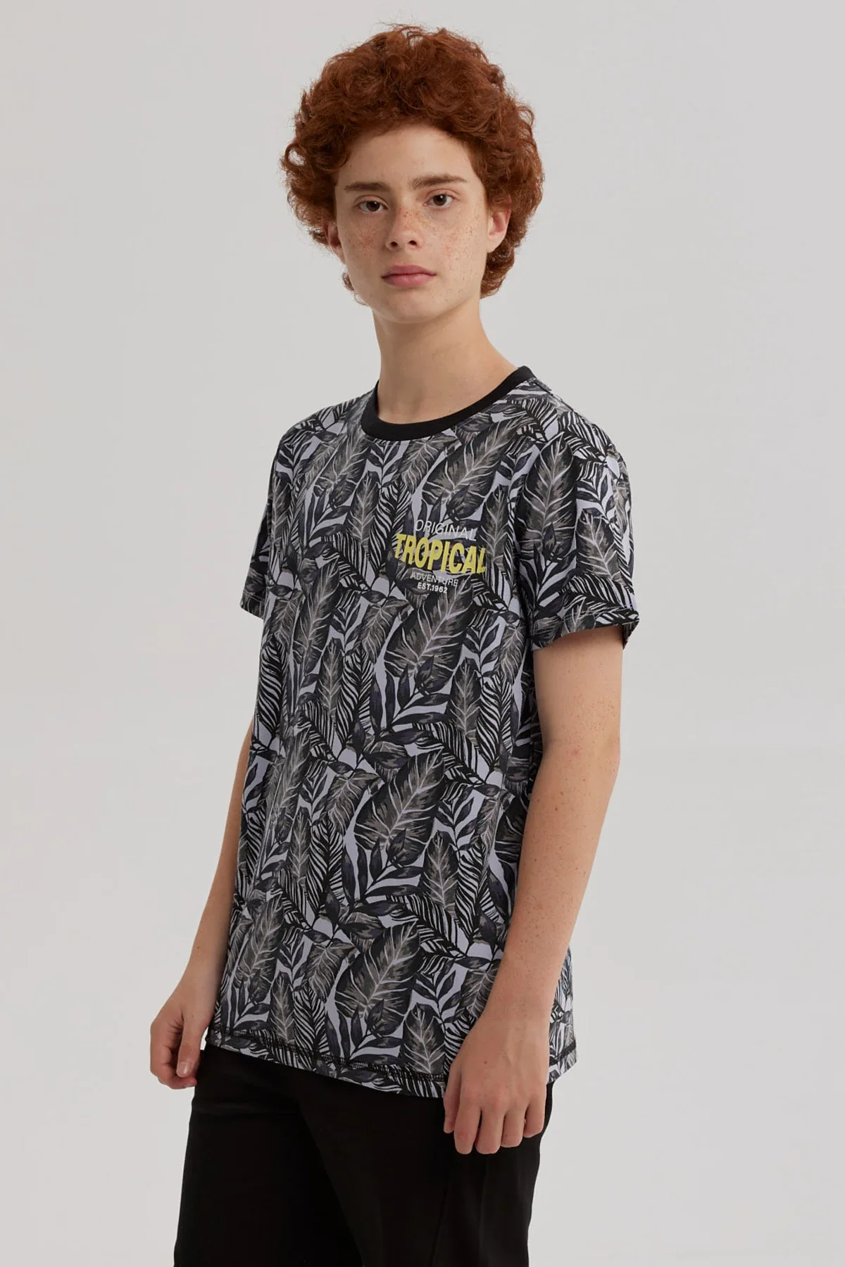 Polera Niño Full Print Y Estampado Gris - Image 2