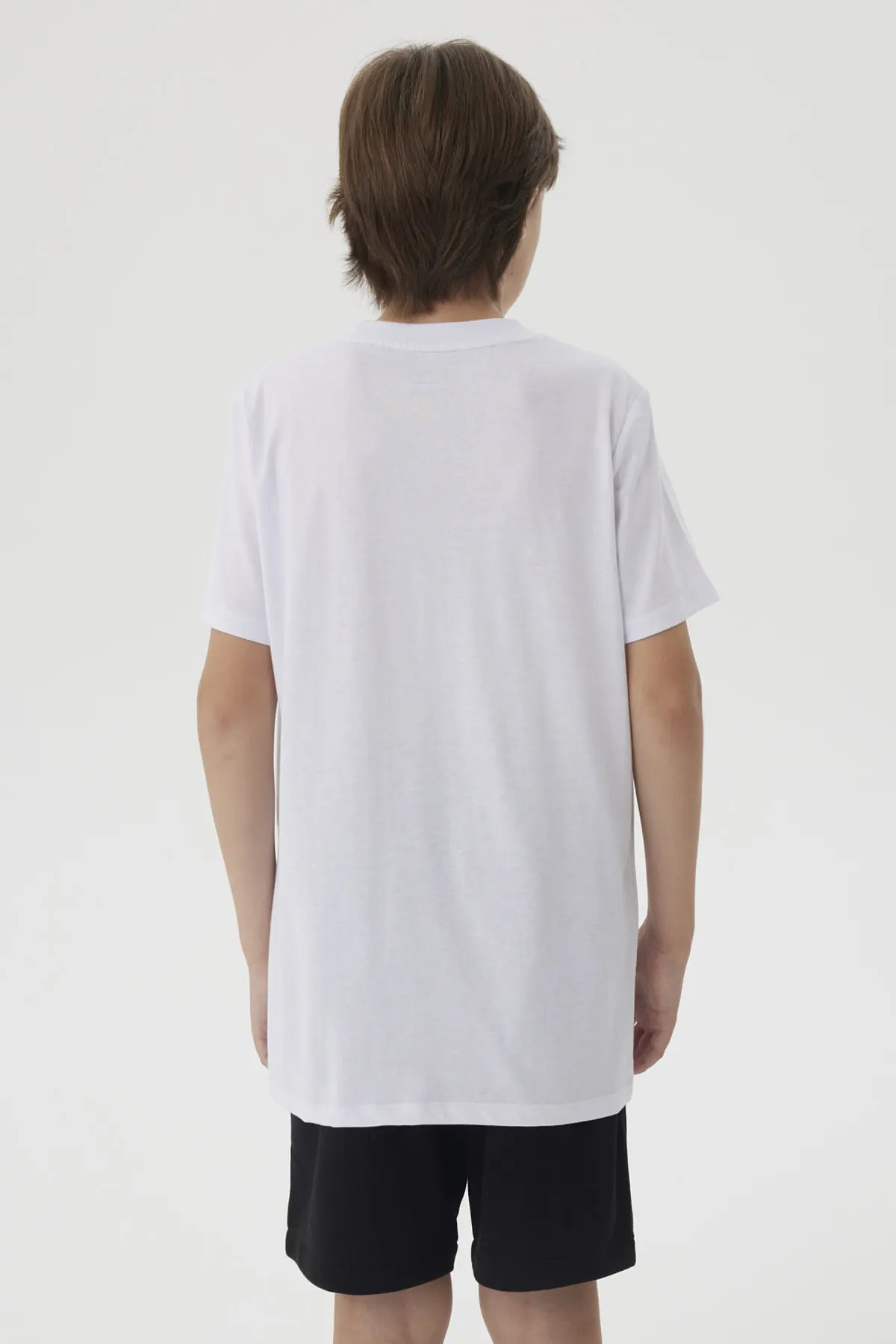 Polera Niño Letras Bordadas Blanco - Image 3