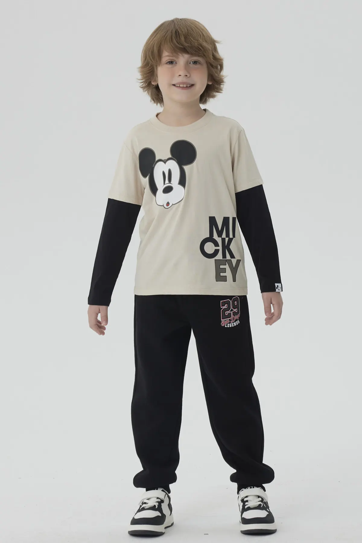 Polera Niño Mickey Y Sus Amigos Caqui - Image 4