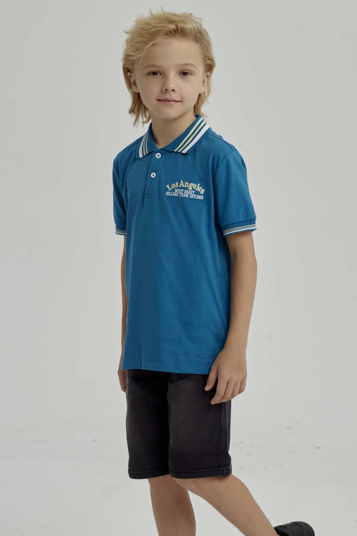 Polera Niño Piqué Con Parche Azul Petroleo - Image 2