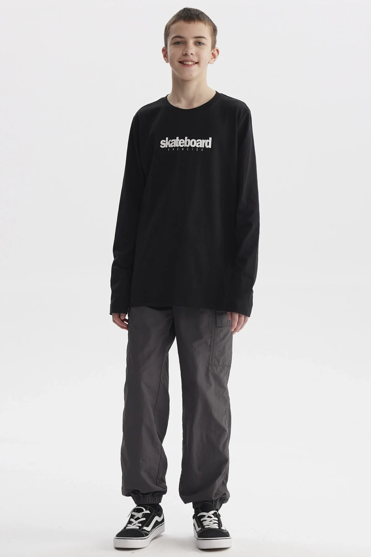 Polera Niño Print Negro - Image 4