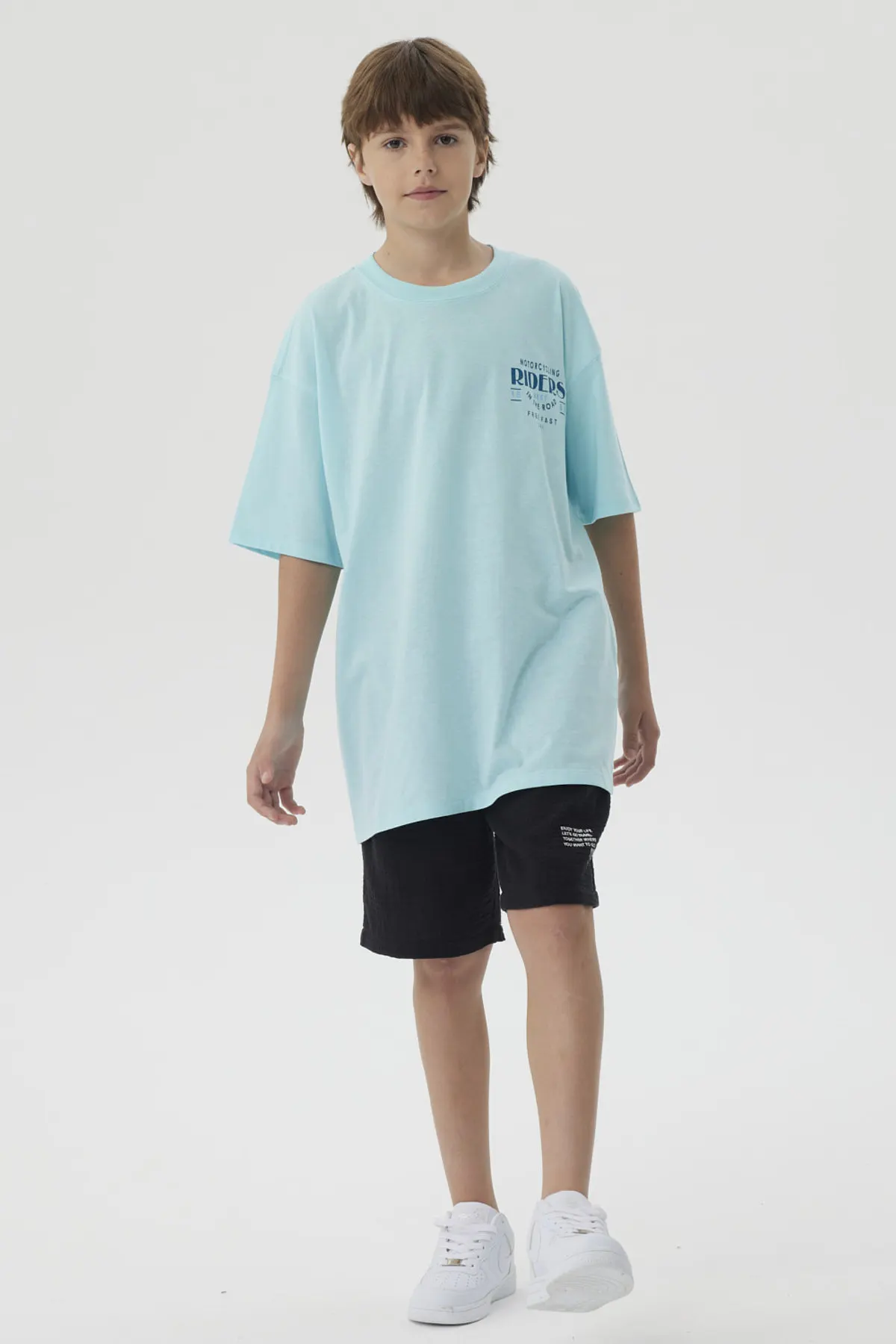 Polera Niño Print Posicional Aqua - Image 4